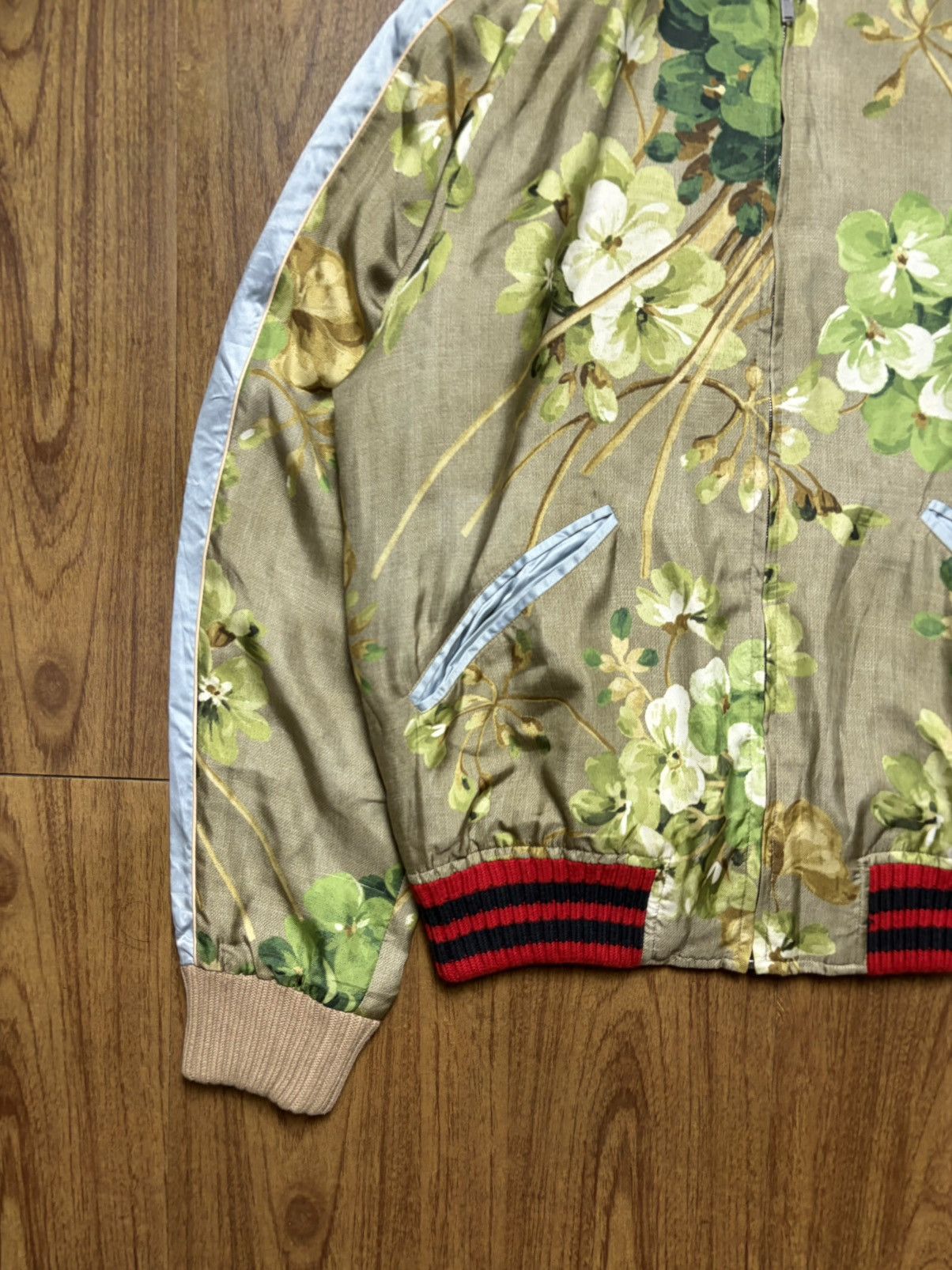 Gucci FREE TAX! Gucci Bloom Floral Silk Reversible Bomber Jacket Size US M / EU 48-50 / 2 - 6 Thumbnail