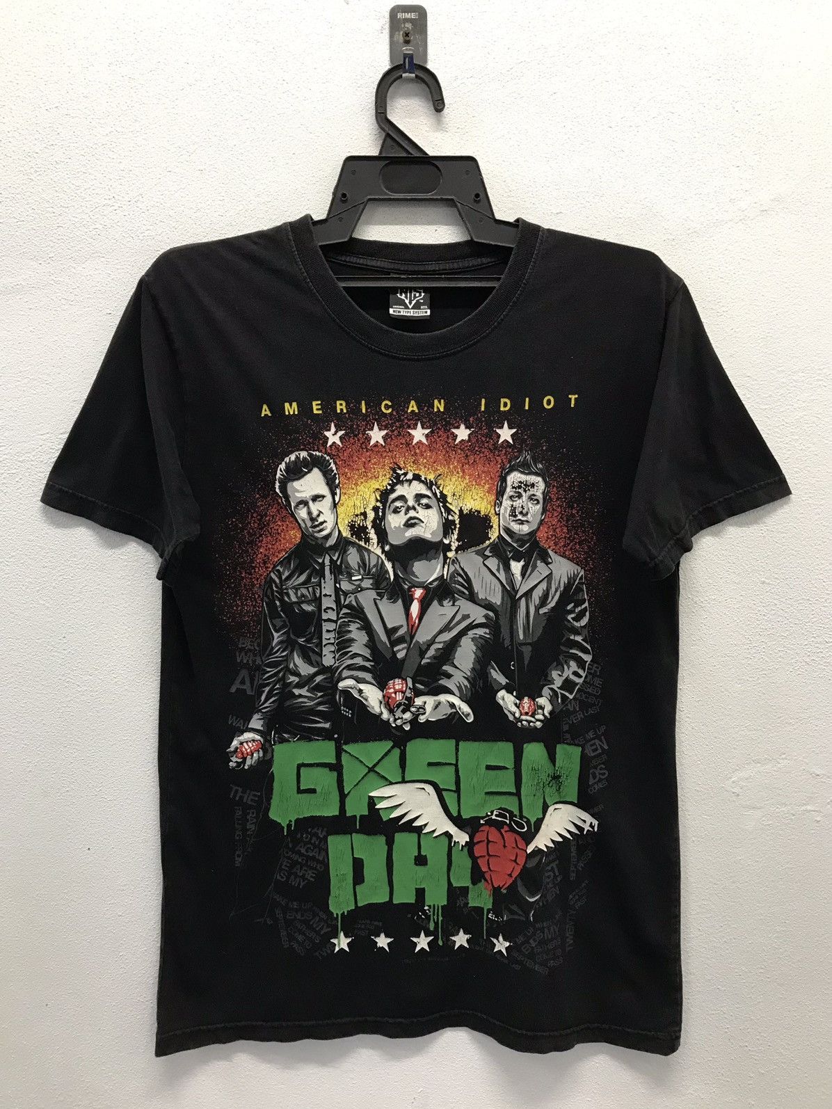 Band Tees × Vintage Vintage Green Day American Idiot Shirt Size US S / EU 44-46 / 1 - 1 Thumbnail