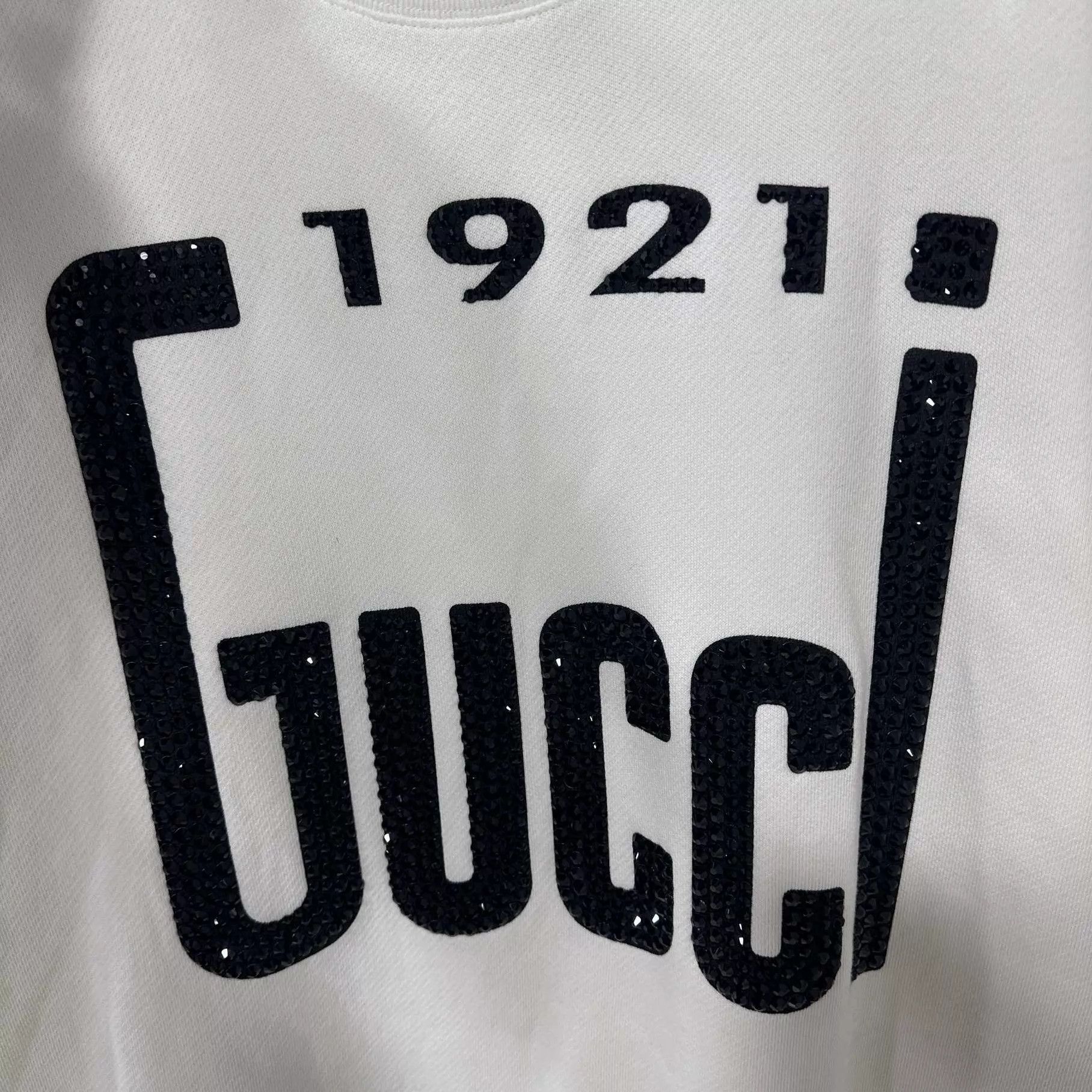 Gucci GUCCI sequin letter logo sweatshirt S Size US S / EU 44-46 / 1 - 5 Thumbnail