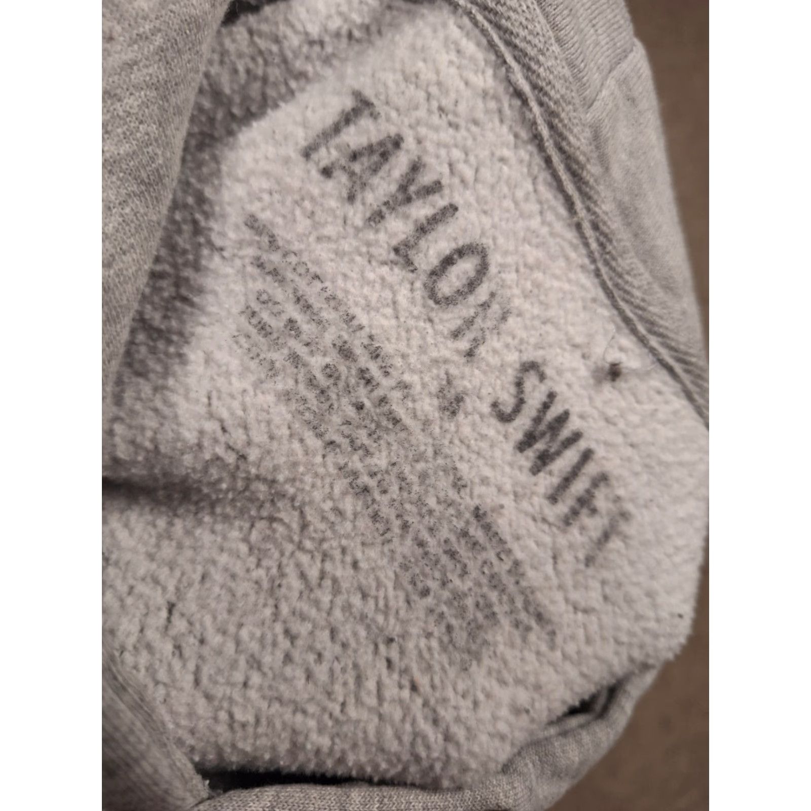Vintage Taylor Swift All Too Well Hoodie Band Tour Nashville TN Medium Gray Pullover M Mens Unisex Adults Size M Pullover Gray Band Tour Nike? Wait. Size US M / EU 48-50 / 2 - 2 Thumbnail