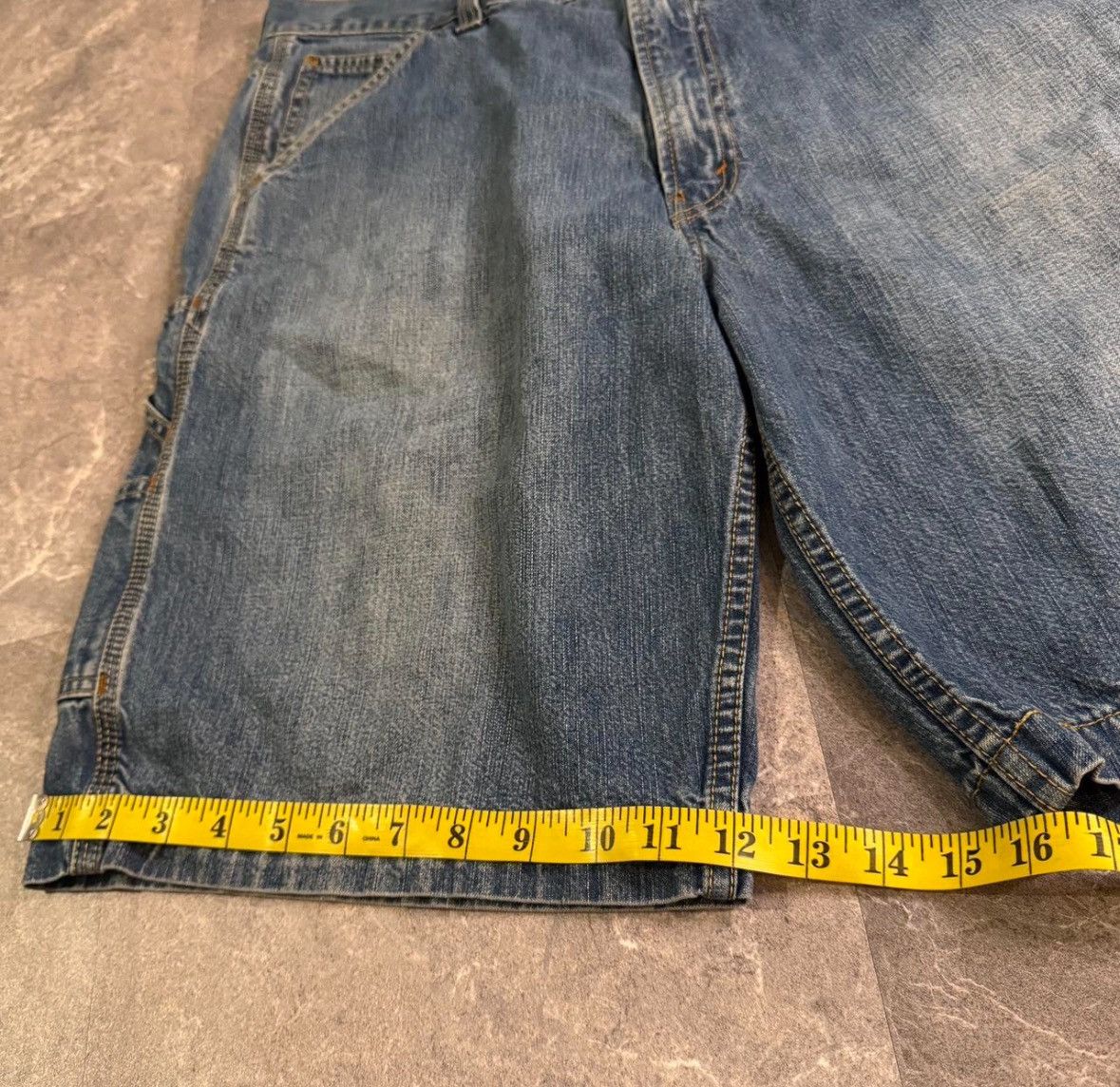 Levi's Vintage Clothing Vintage 90s Levis Carpenter Red Tab Cut Off Denim Shorts Size US 36 / EU 52 - 5 Thumbnail