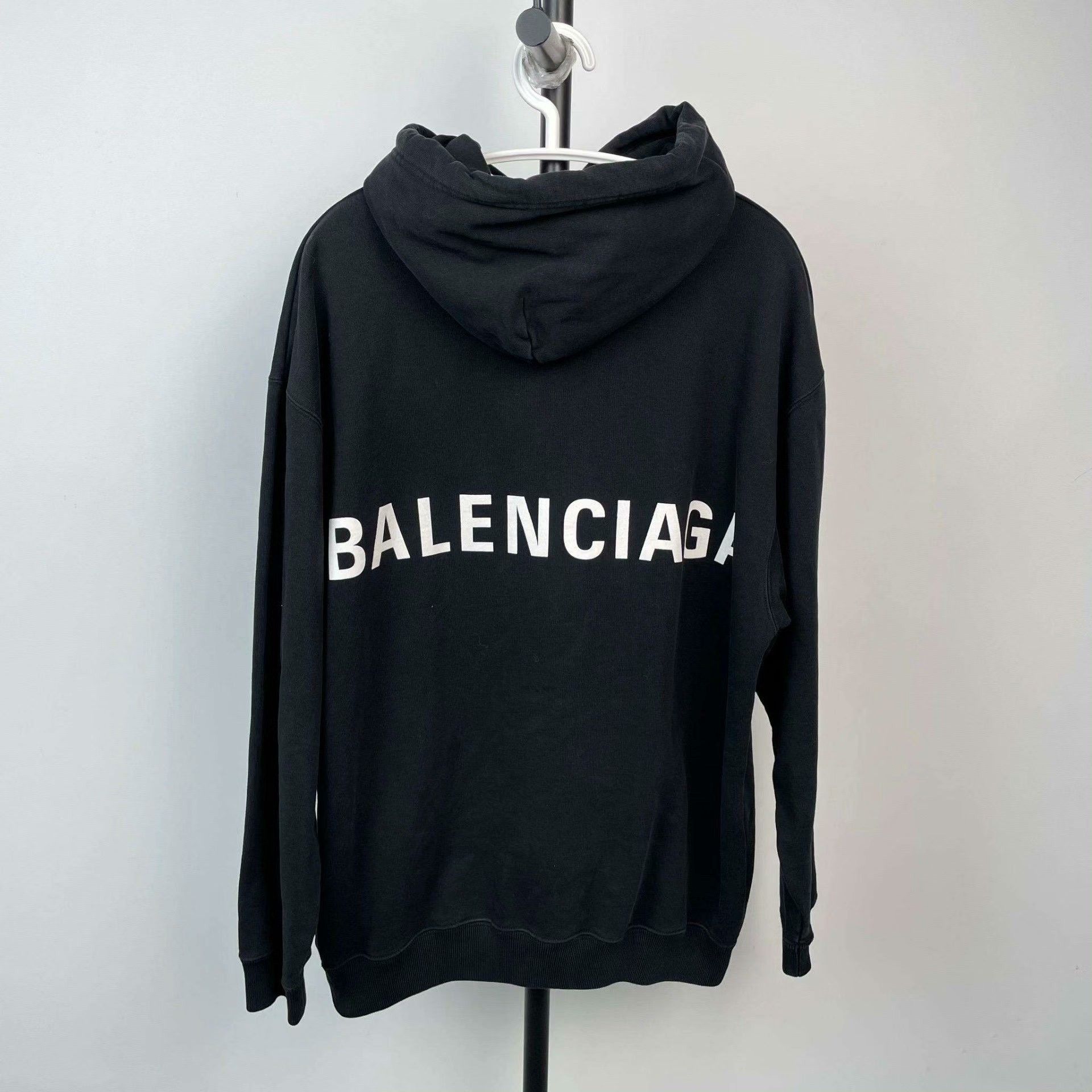Balenciaga Balenciaga Black Hoodie M Men Size US M / EU 48-50 / 2 - 1 Thumbnail