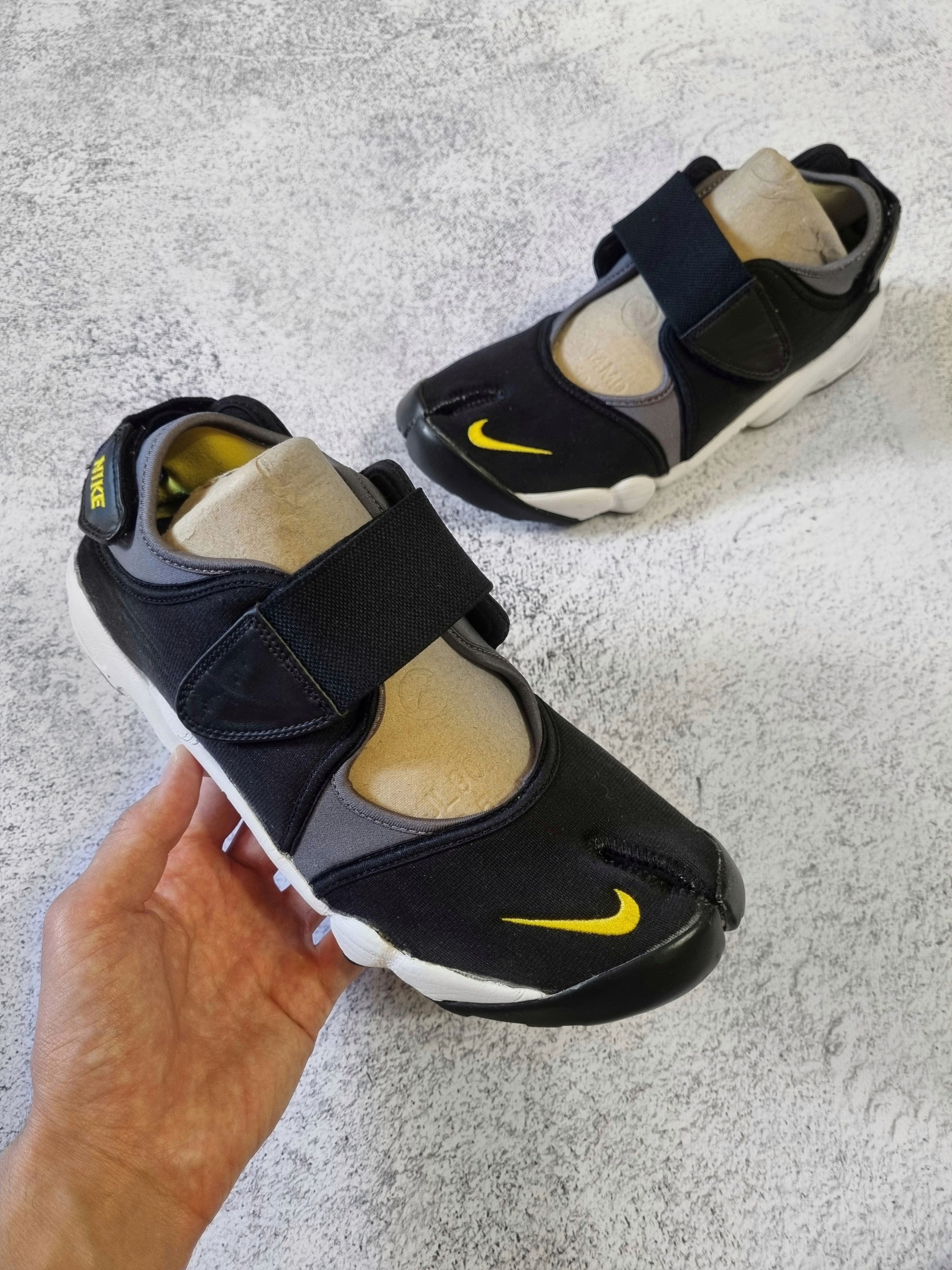 Nike × Streetwear × Vintage Vintage Nike Air Rift Tabi Sneakers Ninja ...