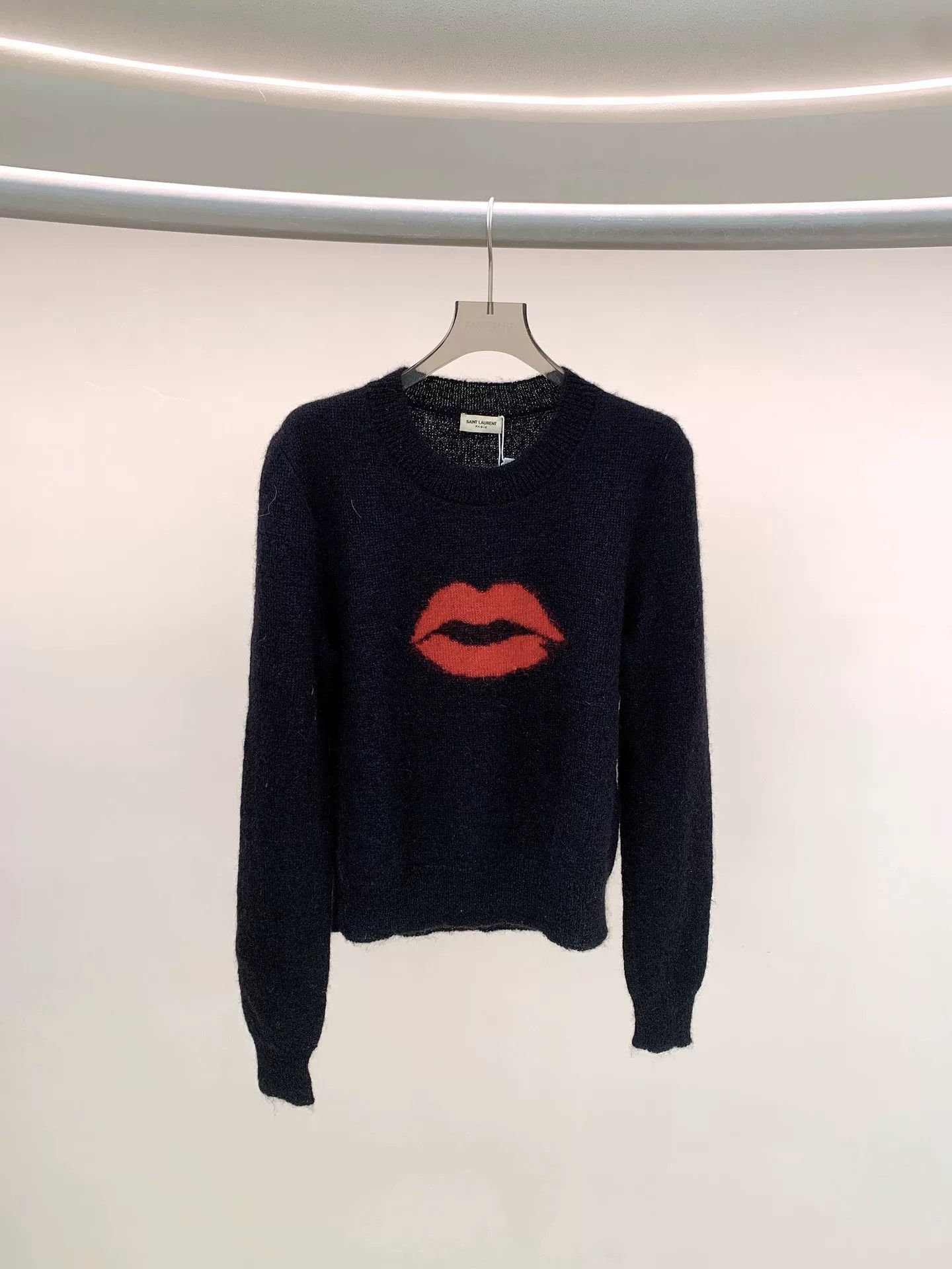 Saint Laurent Paris Saint Laurent Dark Blue Red Lip Sweater Size S / US 4 / IT 40 - 1 Thumbnail