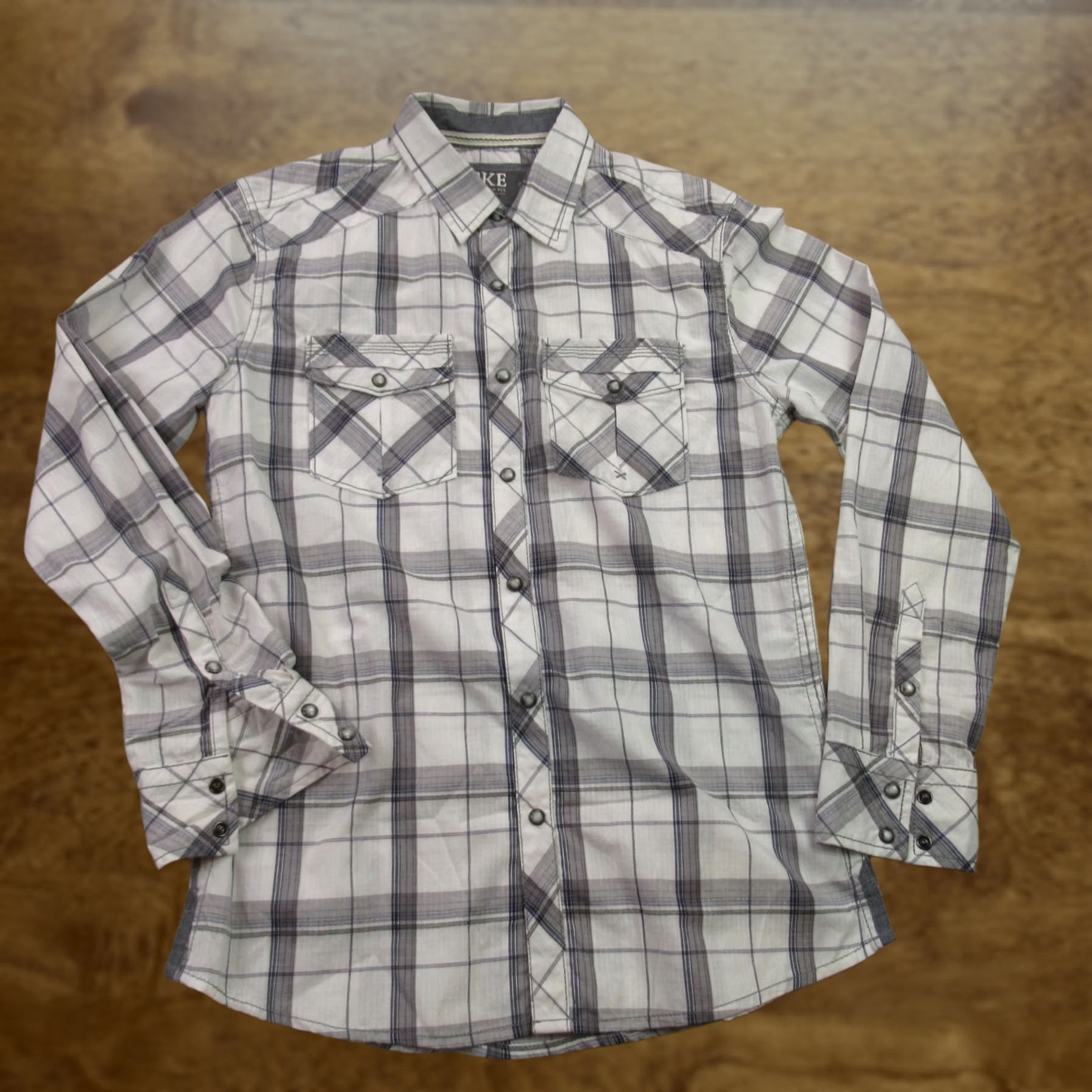 Vintage BKE Shirt Long Sleeve Mens Small Button Front Plaid Pockets Standard Fit Size US S / EU 44-46 / 1 - 1 Thumbnail