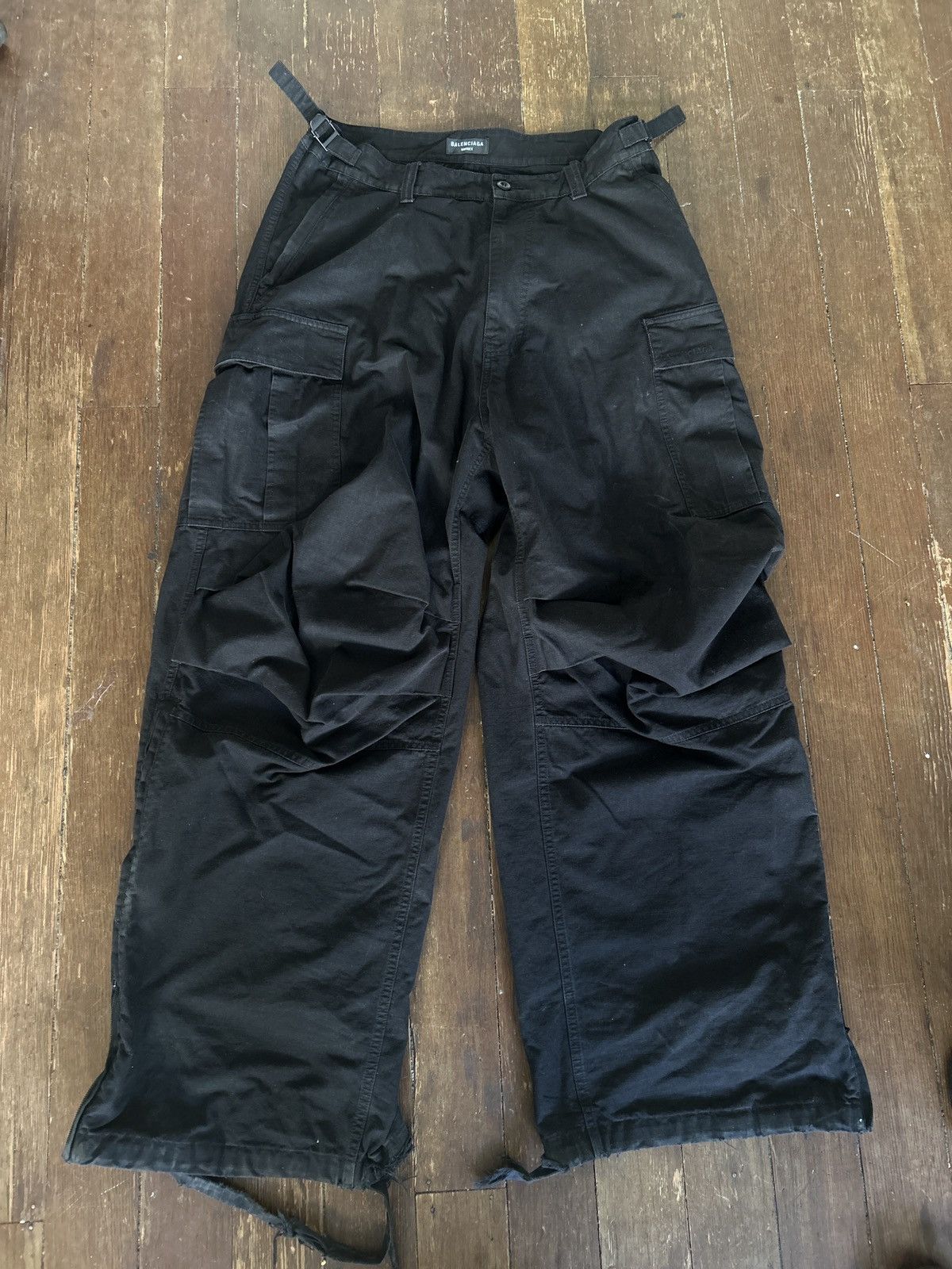 Balenciaga Balenciaga Cargo Pants Flared Size US 32 / EU 48 - 1 Thumbnail
