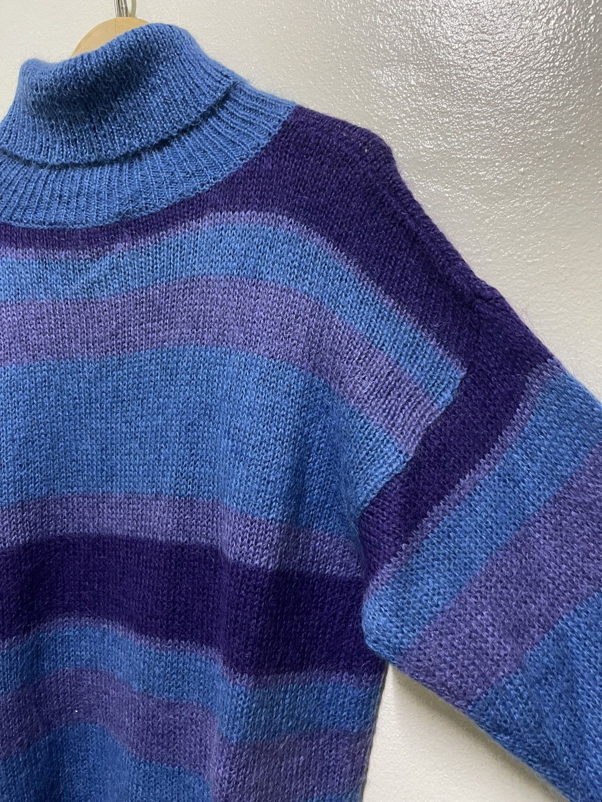 Abercrombie & Fitch × Vintage Abercrombie & Fitch Jumper Striped Mohair Size L / US 10 / IT 46 - 10 Thumbnail