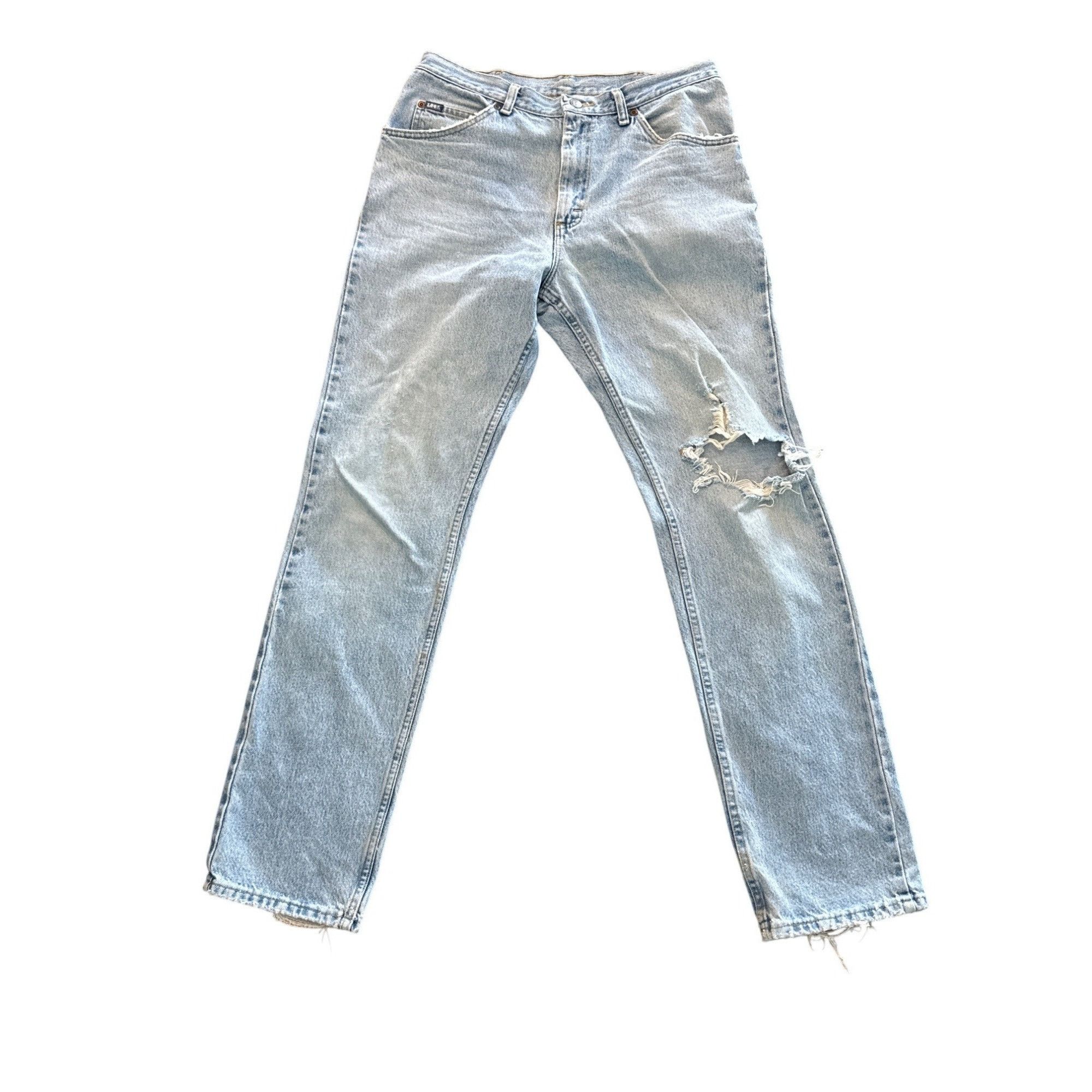 Lee Vintage 90s Lee Light Wash Distressed Mens Jeans 34x34 Made Size US 34 / EU 50 - 1 Thumbnail