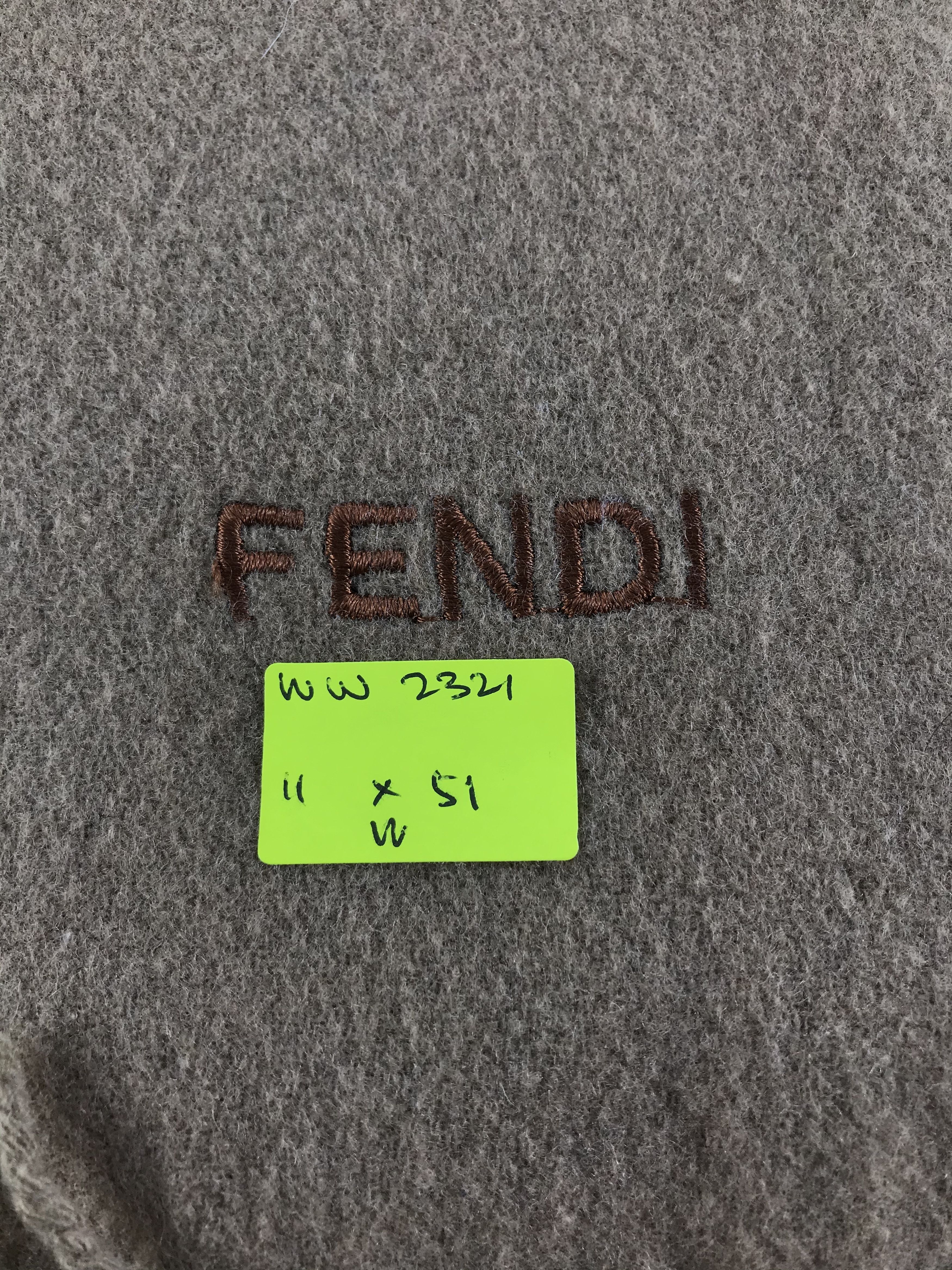 Vintage Fendi Scarf / Muffler / Neckwear - WW2321 Size ONE SIZE - 4 Thumbnail