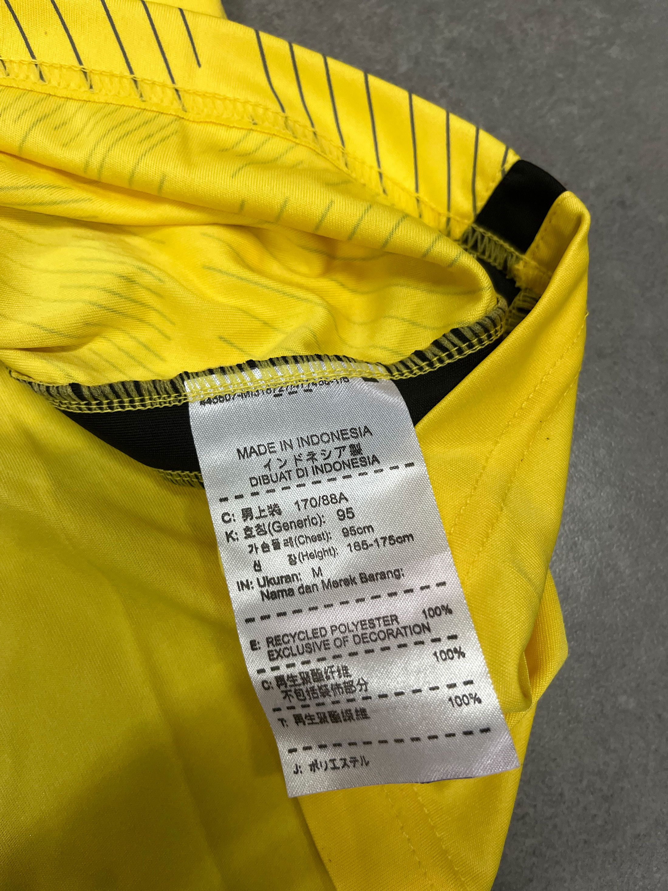 Puma × Sports Specialties Puma BVB Borussia Dortmound Size US L / EU 52-54 / 3 - 3 Thumbnail