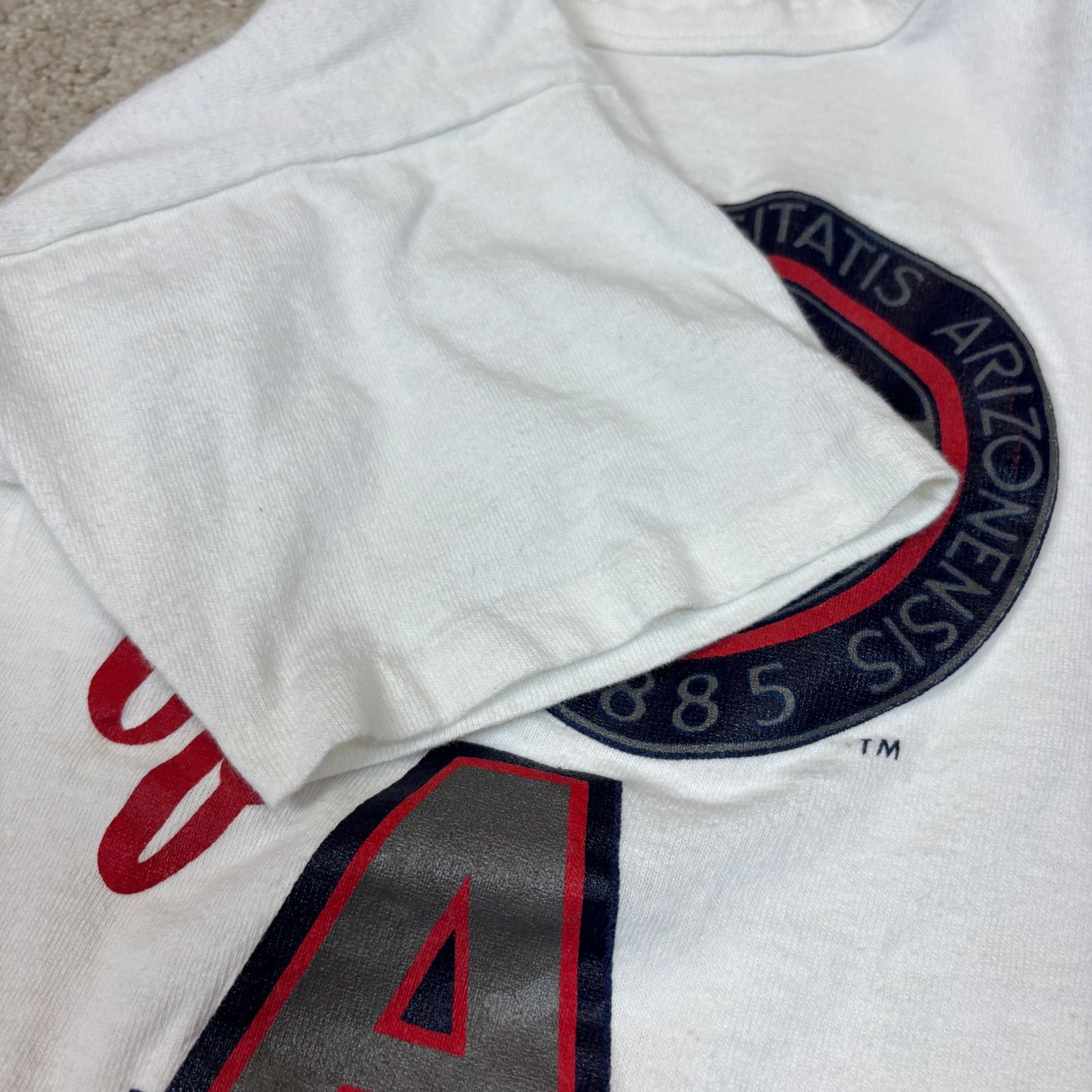 Champion × Vintage VTG 80s University of Arizona Crest Single Stitch Shirt Med Size US M / EU 48-50 / 2 - 8 Thumbnail