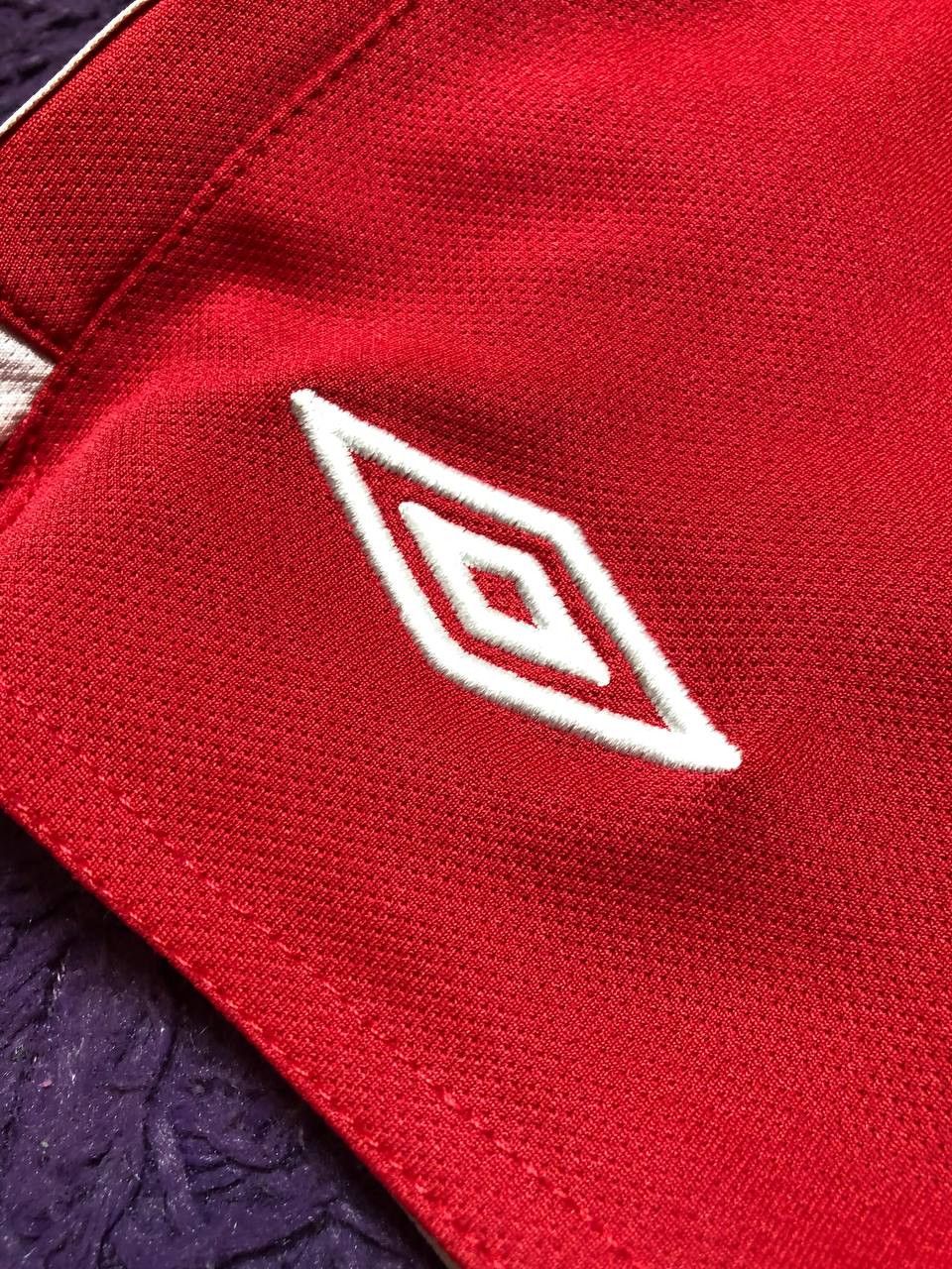 Umbro Vintage shorts red crazy Y2K big logo Umbro EUR 36 Size 36" / US 14 / IT 50 - 5 Thumbnail