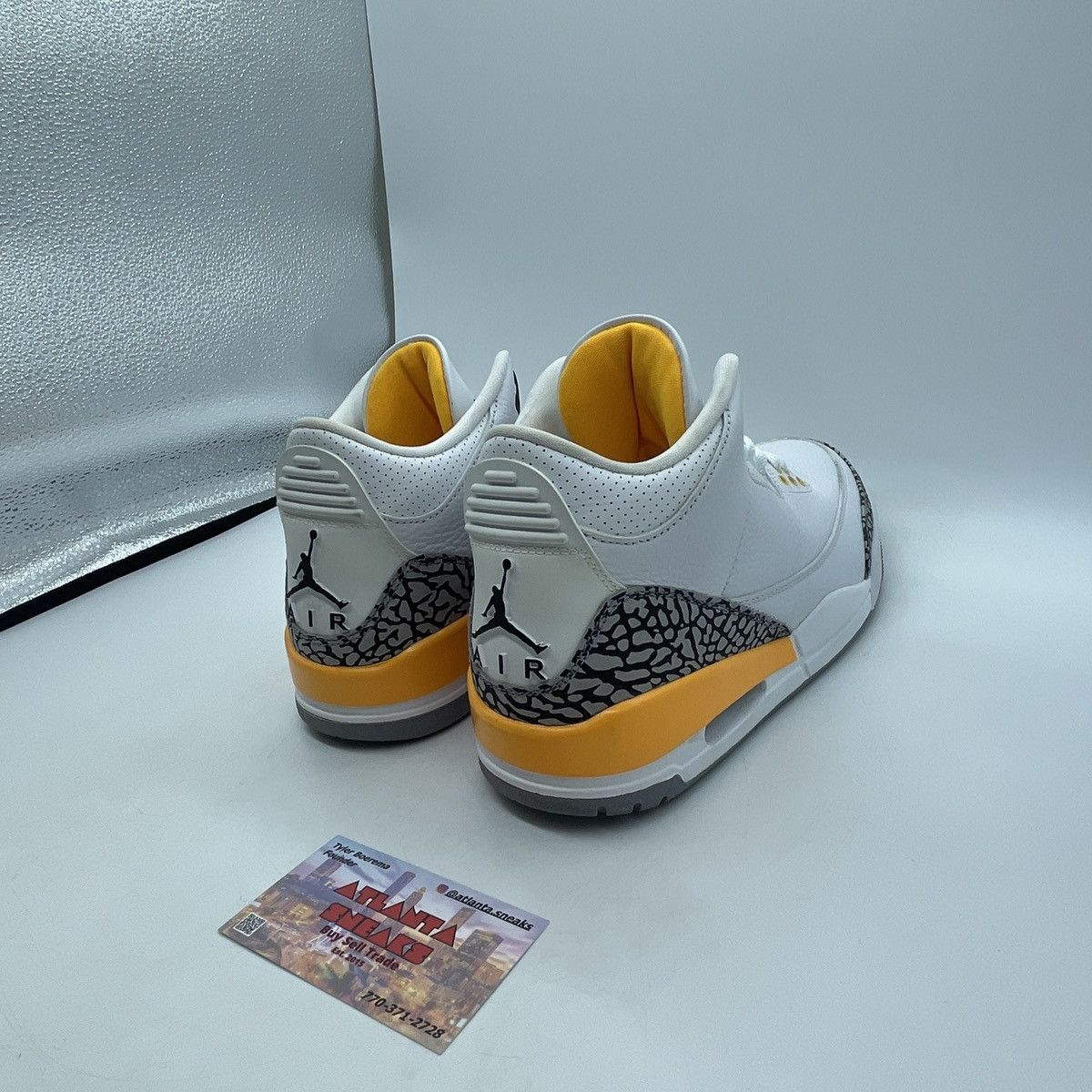 Jordan Brand Wmns air Jordan 3 laser orange Size US 8 / IT 38 - 5 Thumbnail