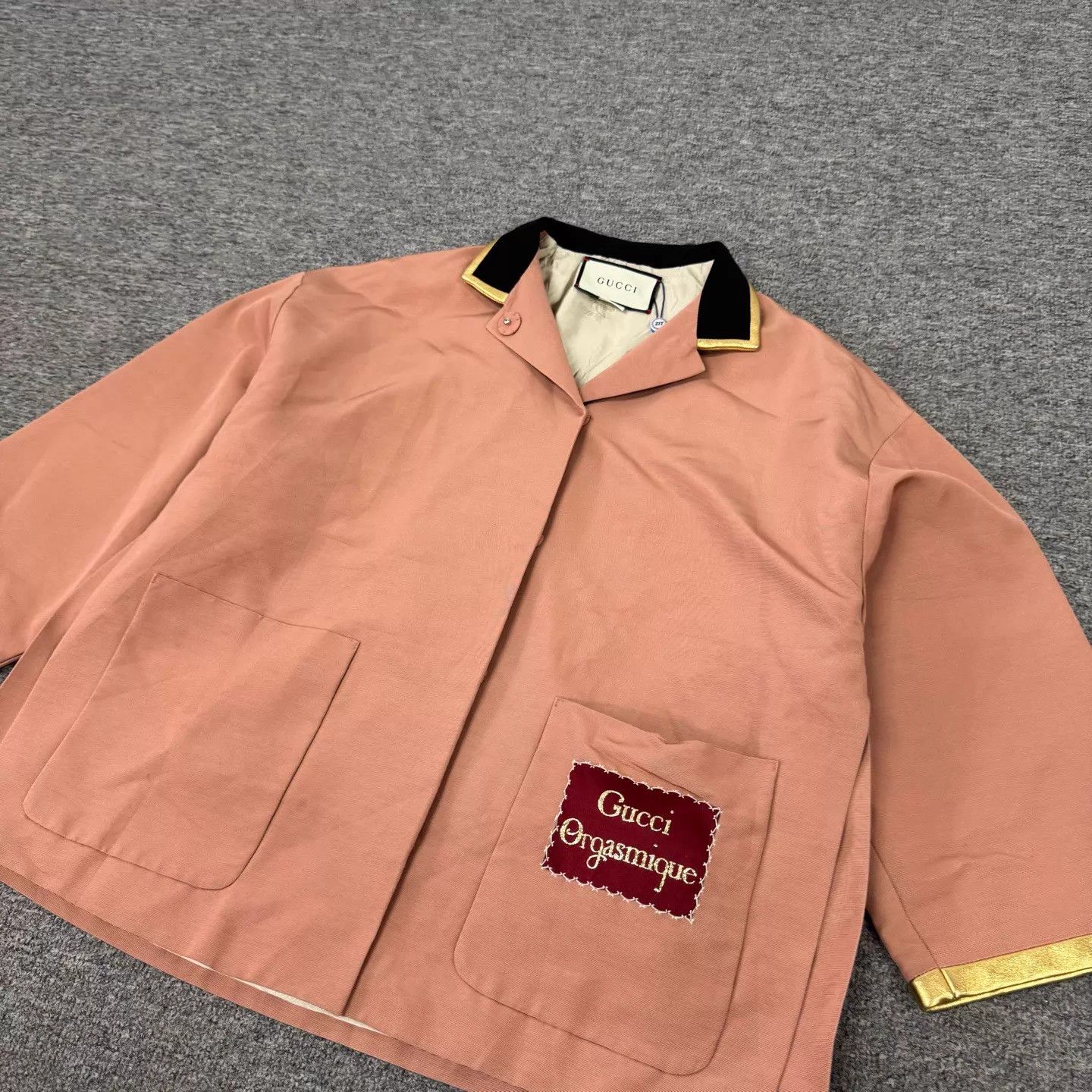 Gucci Gucci Nude Pink Gold Trim Short Jacket Size 38 Size XS / US 0-2 / IT 36-38 - 4 Thumbnail