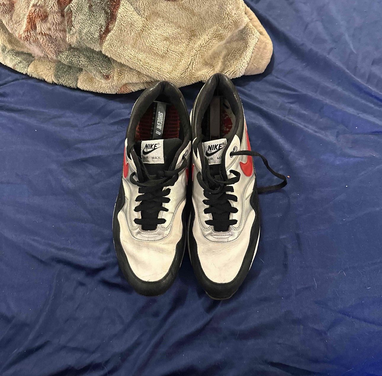 Nike Nike airmax 1 metallic silver Size US 13 / EU 46 - 3 Thumbnail