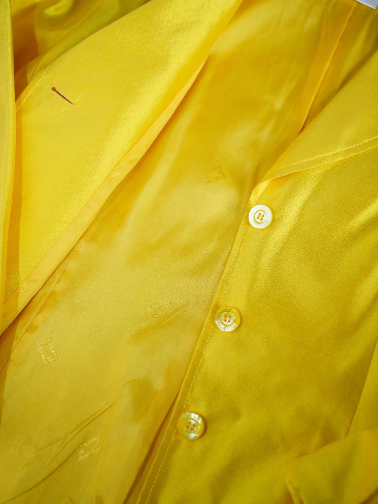 Escada Escada Vintage Yellow Silk Blazer Size S / US 4 / IT 40 - 5 Thumbnail
