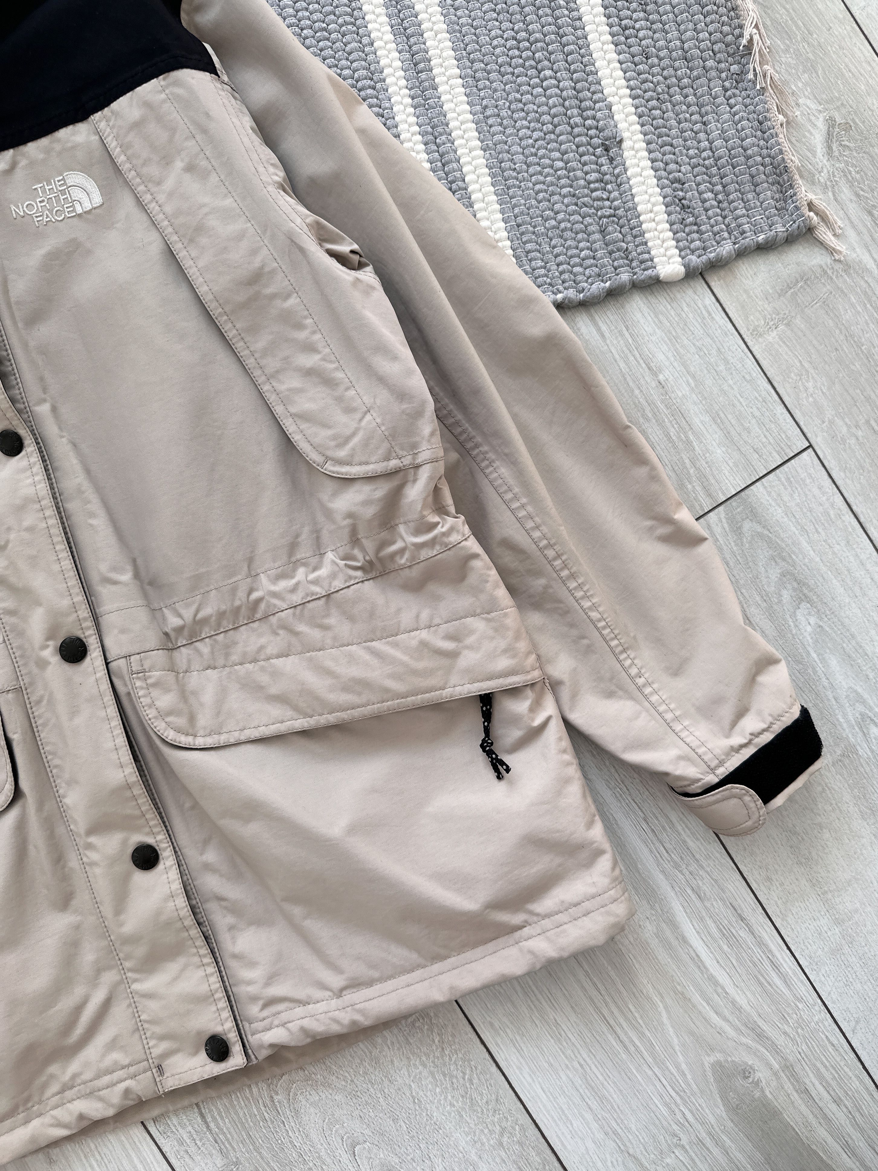 The North Face × Vintage Vintage The North Face Windbreaker Light Jacket Size M / US 6-8 / IT 42-44 - 5 Thumbnail