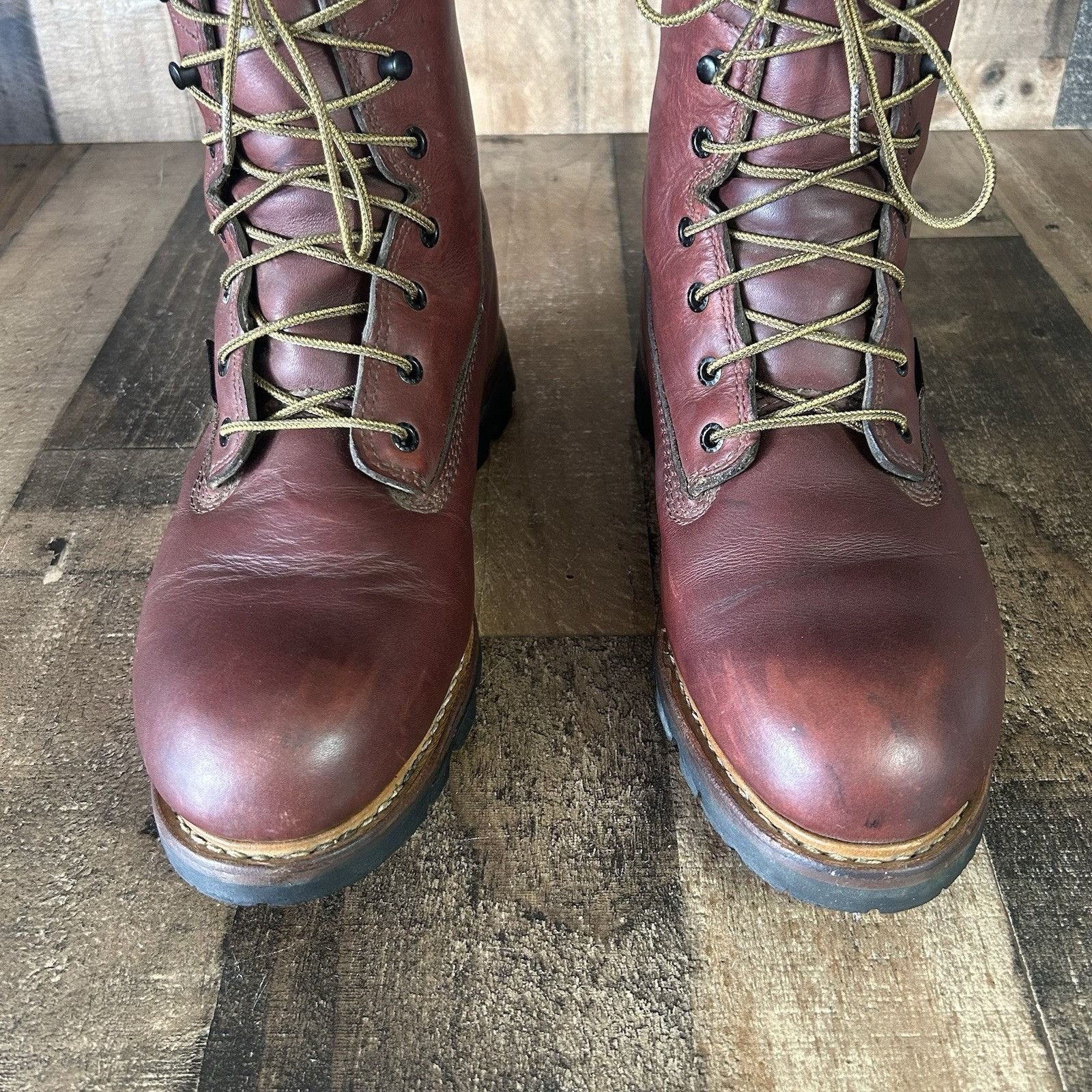 Red Wing Red Wing 1201 EH Lace Up Waterproof Work Boots Mens 9.5 EE Size US 9.5 / EU 42-43 - 9 Thumbnail