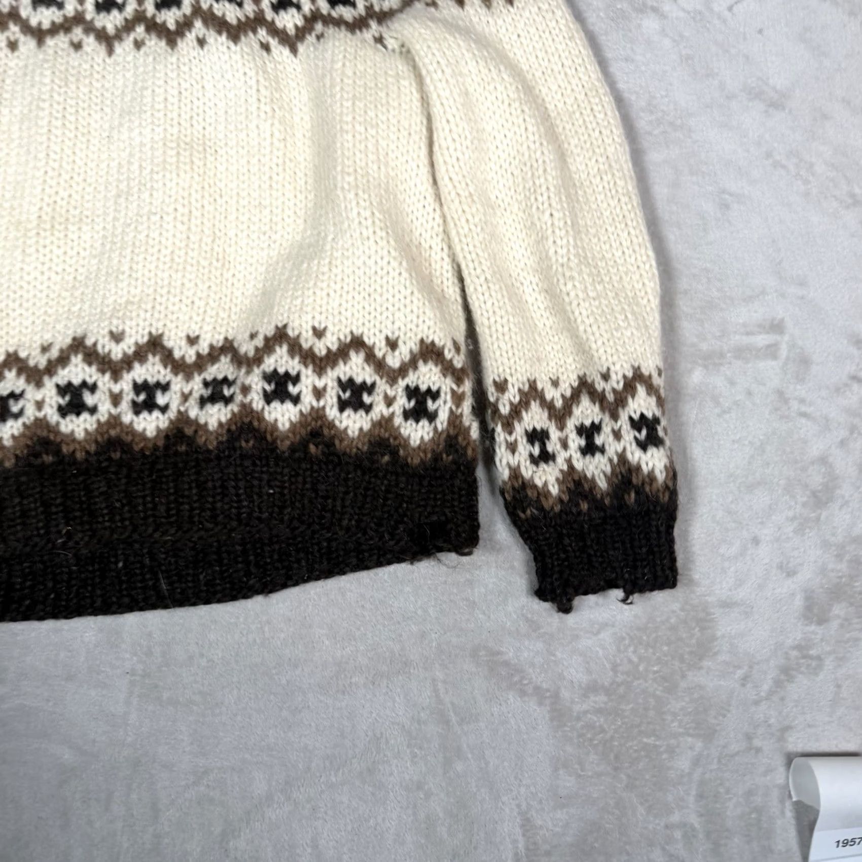 Vintage VINTAGE Hilda Ltd Sweater Mens Medium Beige Fair Isle Pattern Pure Wool Jumper Size US M / EU 48-50 / 2 - 7 Thumbnail