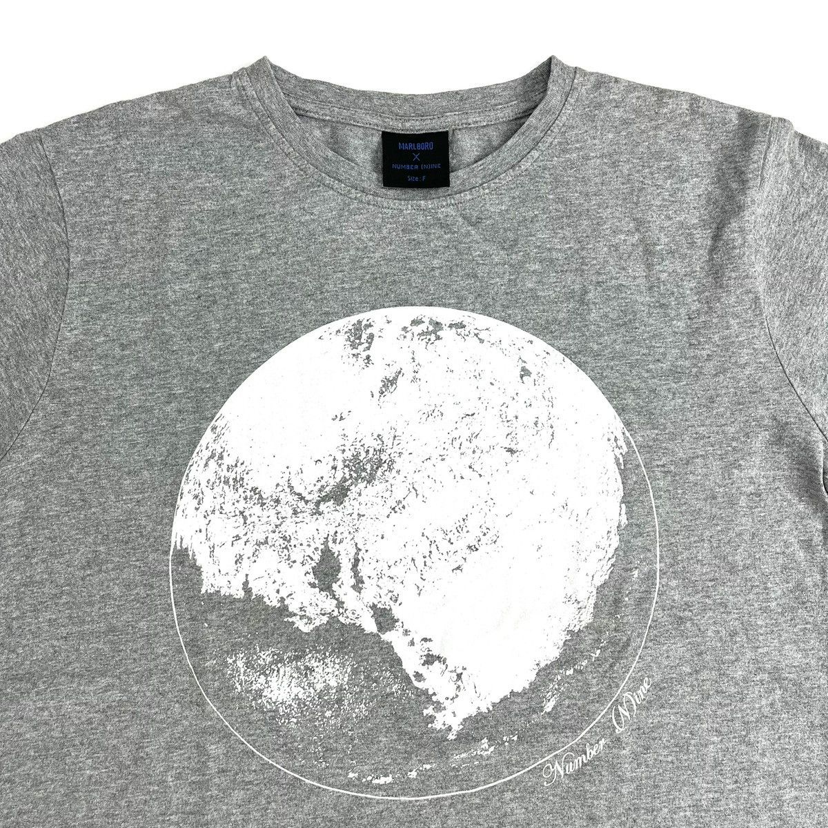 Number (N)ine 2000s Number (N)ine Marlboro Moon Logo Tshirt Heather Gray Size US M / EU 48-50 / 2 - 2 Thumbnail