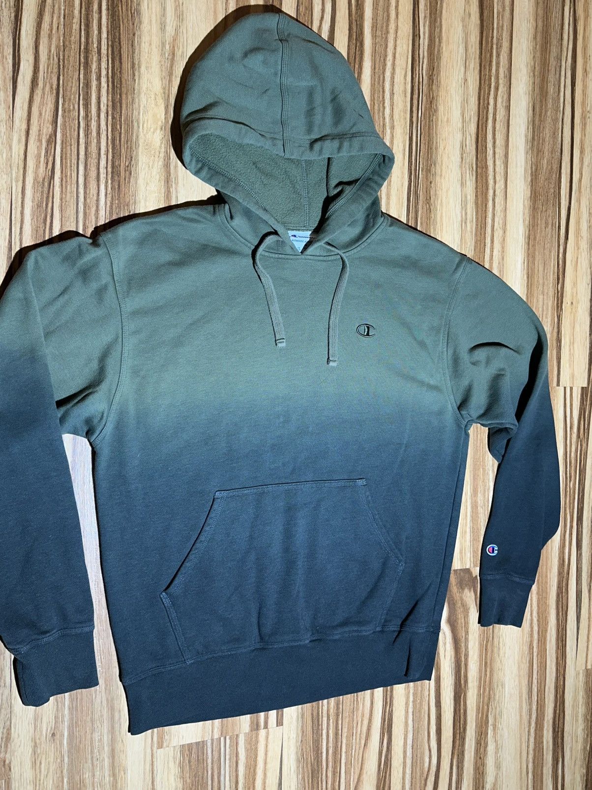 Champion Champion Men's Green Gradient Hoodie Size US M / EU 48-50 / 2 - 2 Thumbnail