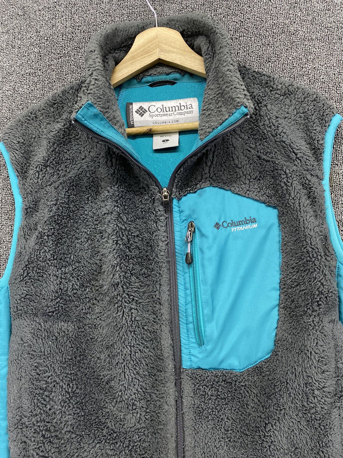 Columbia Vintage Columbia Sportwear Fleece Vest Size US L / EU 52-54 / 3 - 3 Thumbnail