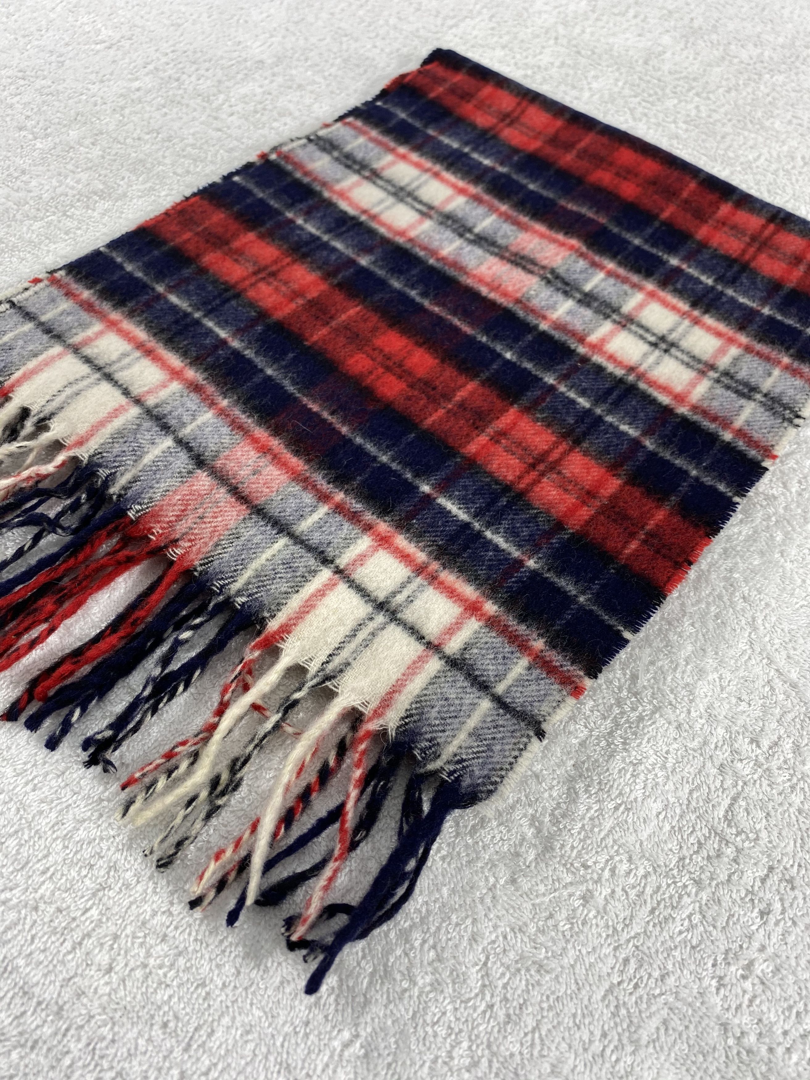 Tommy Hilfiger Vintage Tommy Girl Scarf/Muffler/Neckwear MF739 Size ONE SIZE - 3 Thumbnail