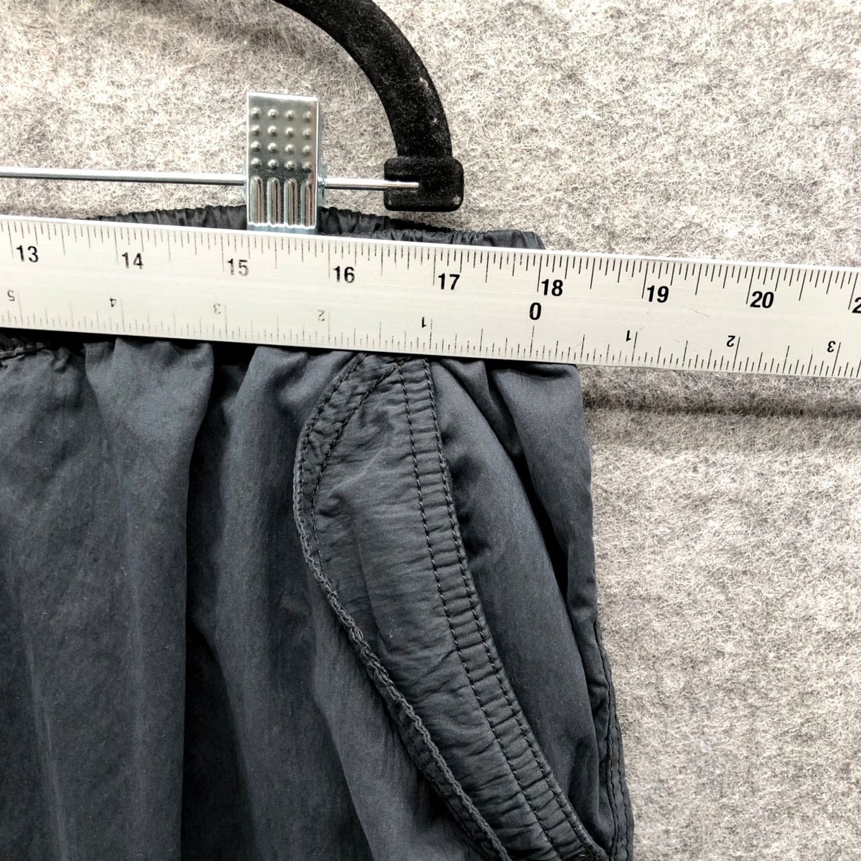 H&M H&M Divided Parachute Cargo Jogger Pants Mens L Black Pull On Nylon Blend Size US 33 - 6 Thumbnail