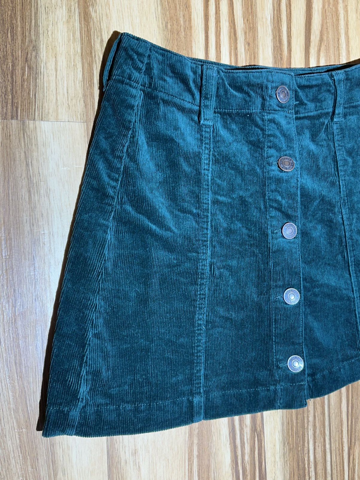 Forever 21 Forever 21 Dark Green Corduroy Button-Front Mini Skirt Size 27" / US 4 / IT 40 - 2 Thumbnail