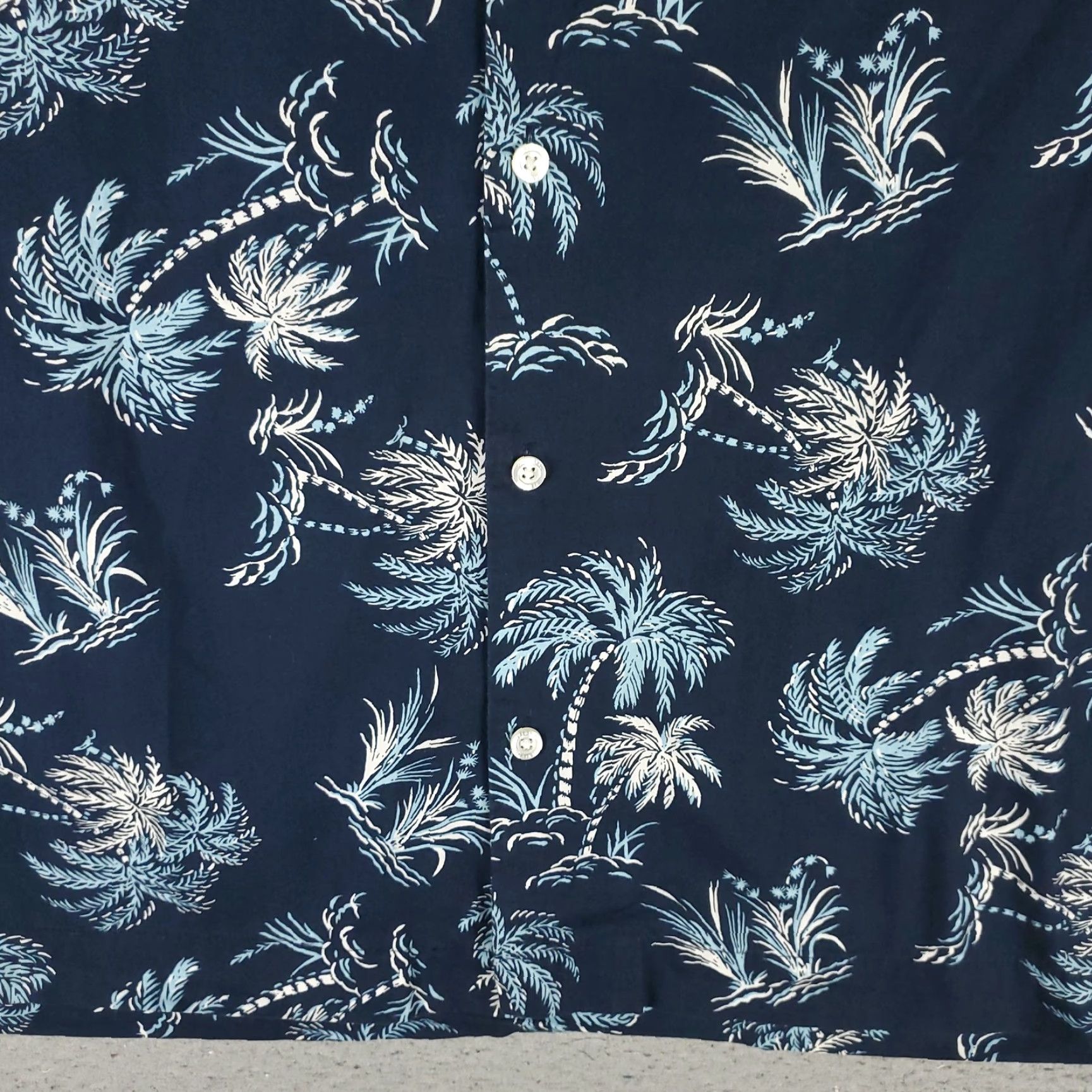 Original Penguin VINTAGE Penguin Shirt Mens Large Hawaiian Graphic Print Cotton Summer Casual Short Sleeve Blue Size US L / EU 52-54 / 3 - 3 Thumbnail