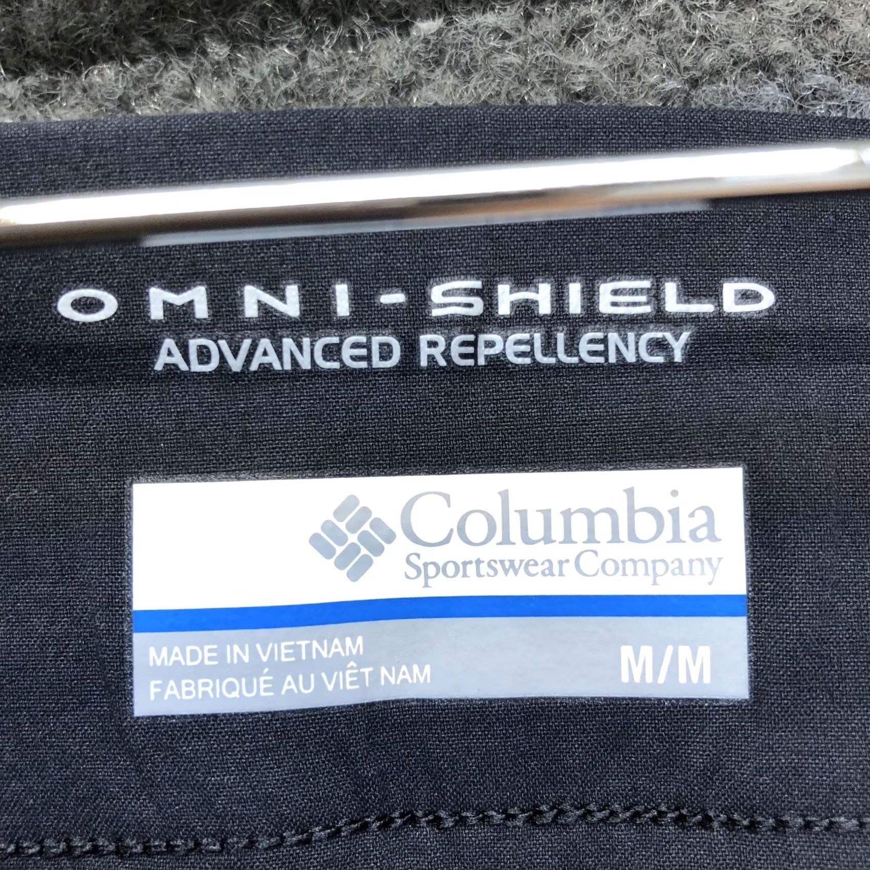 Vintage Columbia Womens Medium Black Omni-Shield Hiking Pants Straight Leg Pull On Casual Travel Khaki 32 In Inseam Size 32" / US 10 / IT 46 - 4 Thumbnail