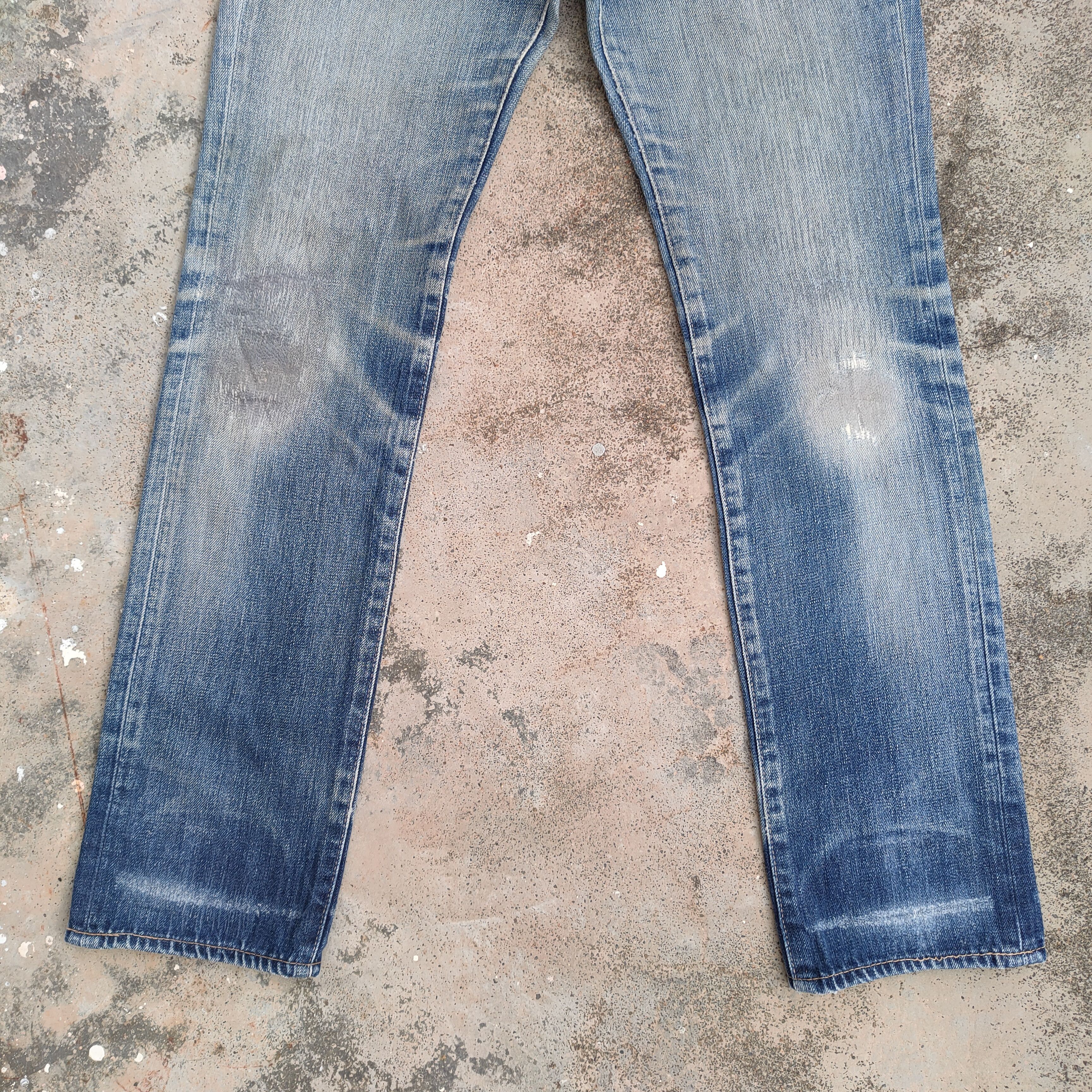 Levi's Vintage Clothing VINTAGE LEVI'S 599 BUTTON FLY FADED JEANS DENIM PANTS Size US 29 - 5 Thumbnail
