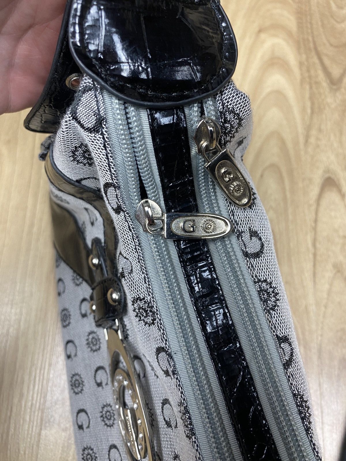 Guess Avant Garde Gamaya Monogram Bags Type Guess Style Y2K Size ONE SIZE - 3 Thumbnail