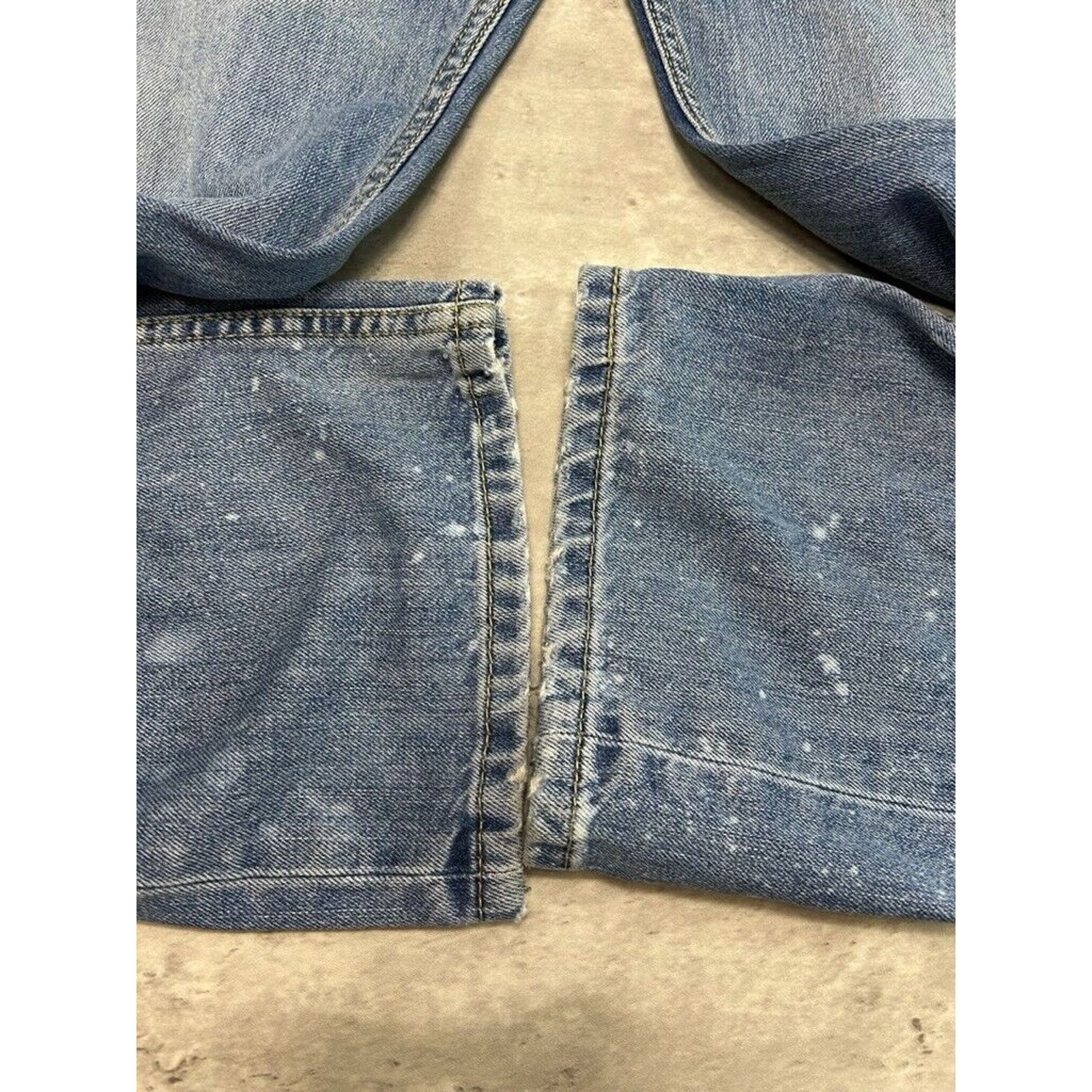 Levi's Vintage Levis 505 Medium Wash Denim Pants Size 35 Blue Size US 35 - 6 Thumbnail