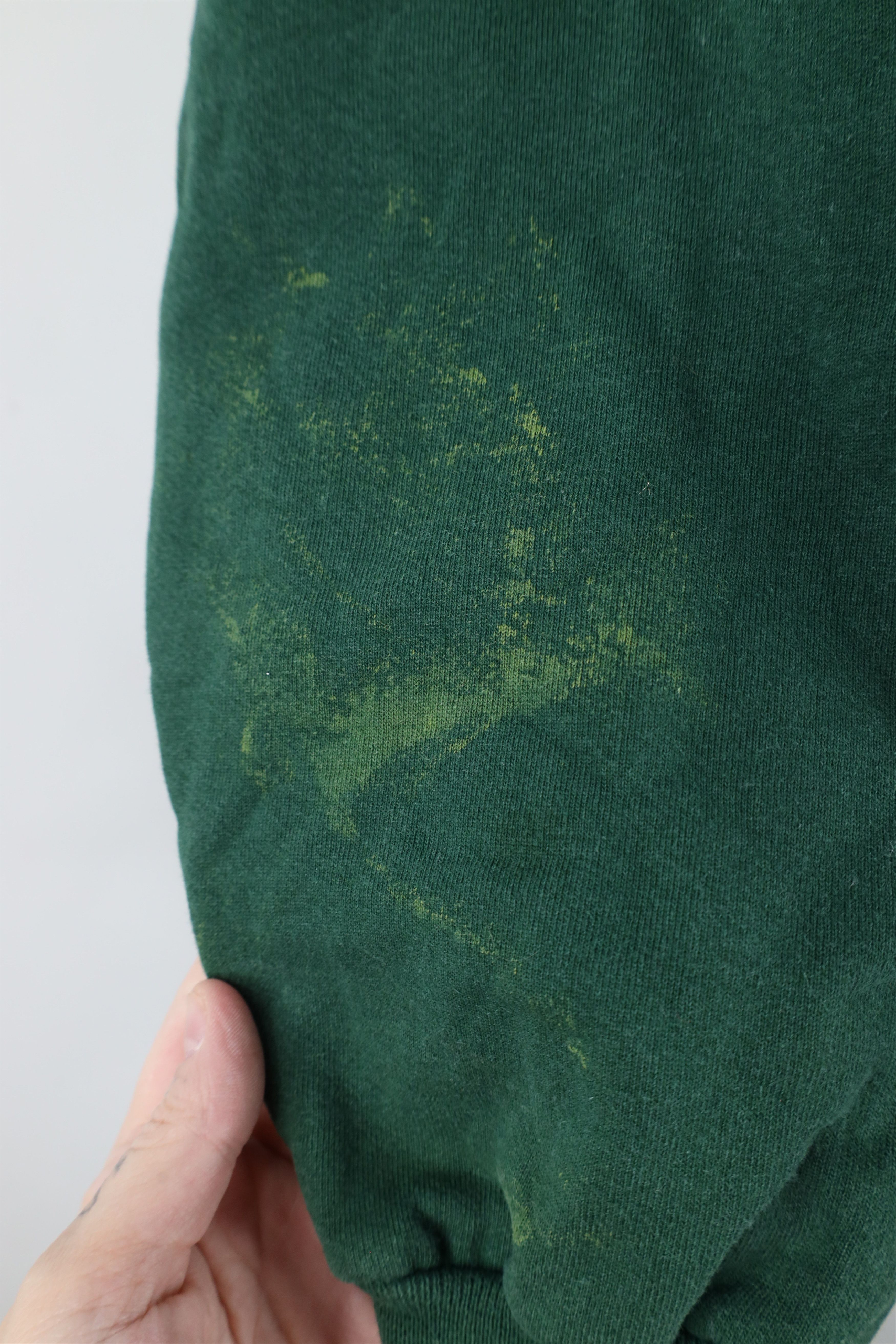 Vintage Vintage 90s Streetwear Huntington Sweatshirt Green USA Size US L / EU 52-54 / 3 - 6 Thumbnail