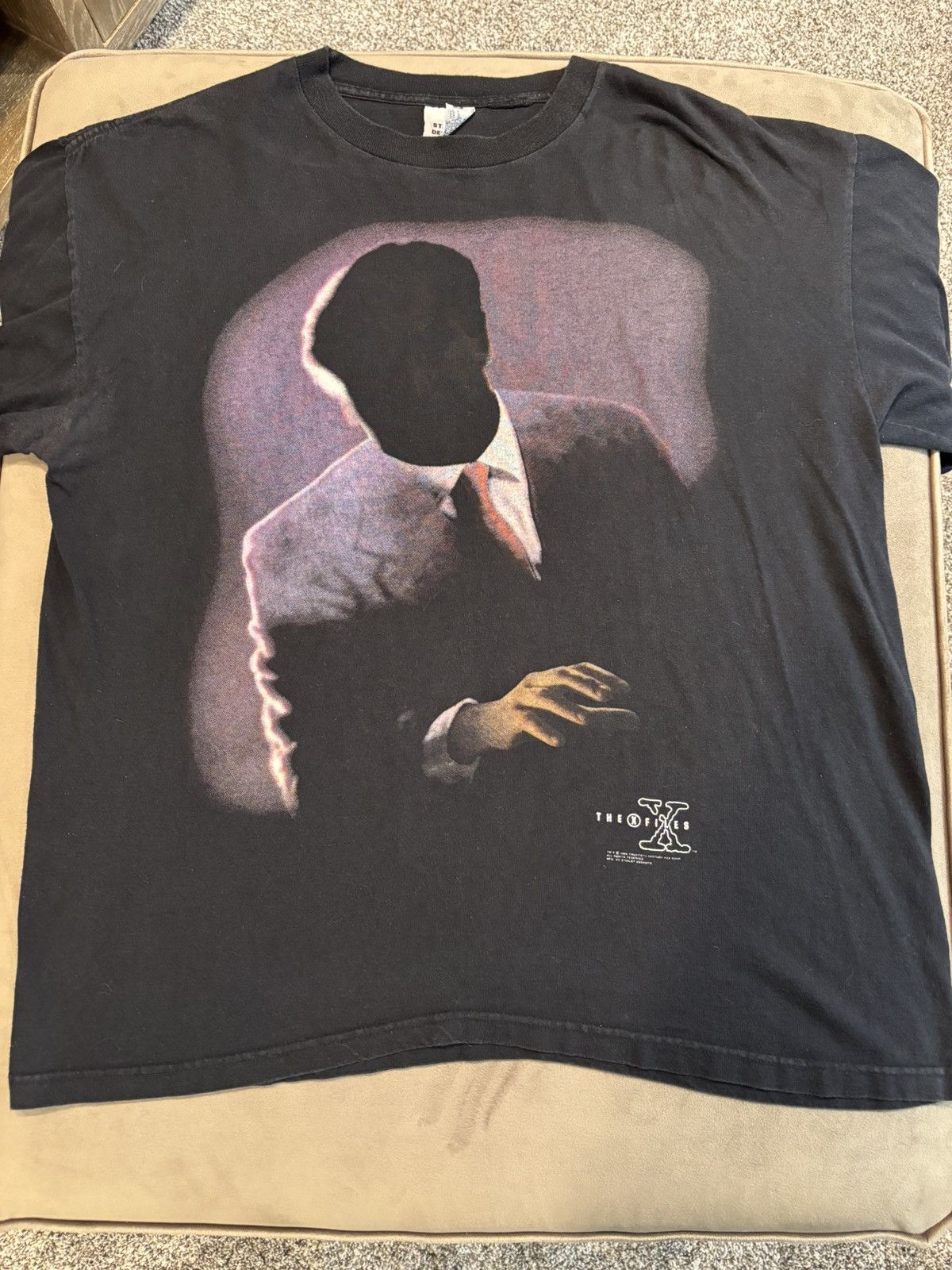 Vintage *EXTREMELY RARE* 1994 Stanley DeSantis X Files Mulder Tee Size US XL / EU 56 / 4 - 1 Thumbnail