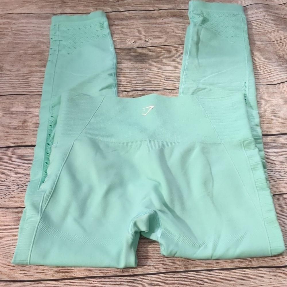 Gymshark Gymshark pastel green leggings size zmall Size 25" / US 0 / IT 36 - 4 Thumbnail