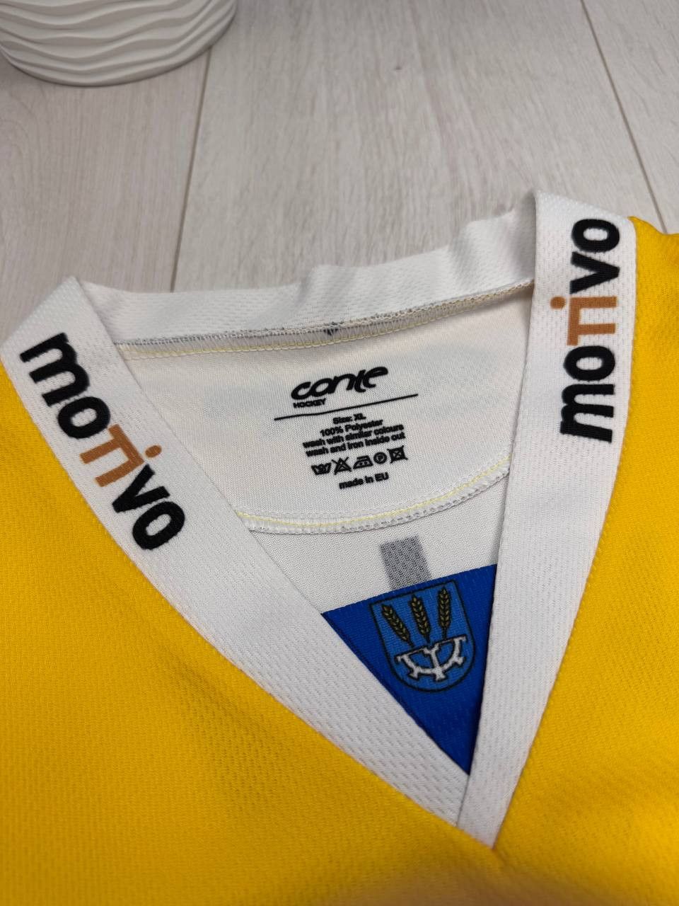 NHL SIGNED Hockey jersey #79 Steiner Ehc Uzwil Hawks Swiss Size US XL / EU 56 / 4 - 9 Thumbnail