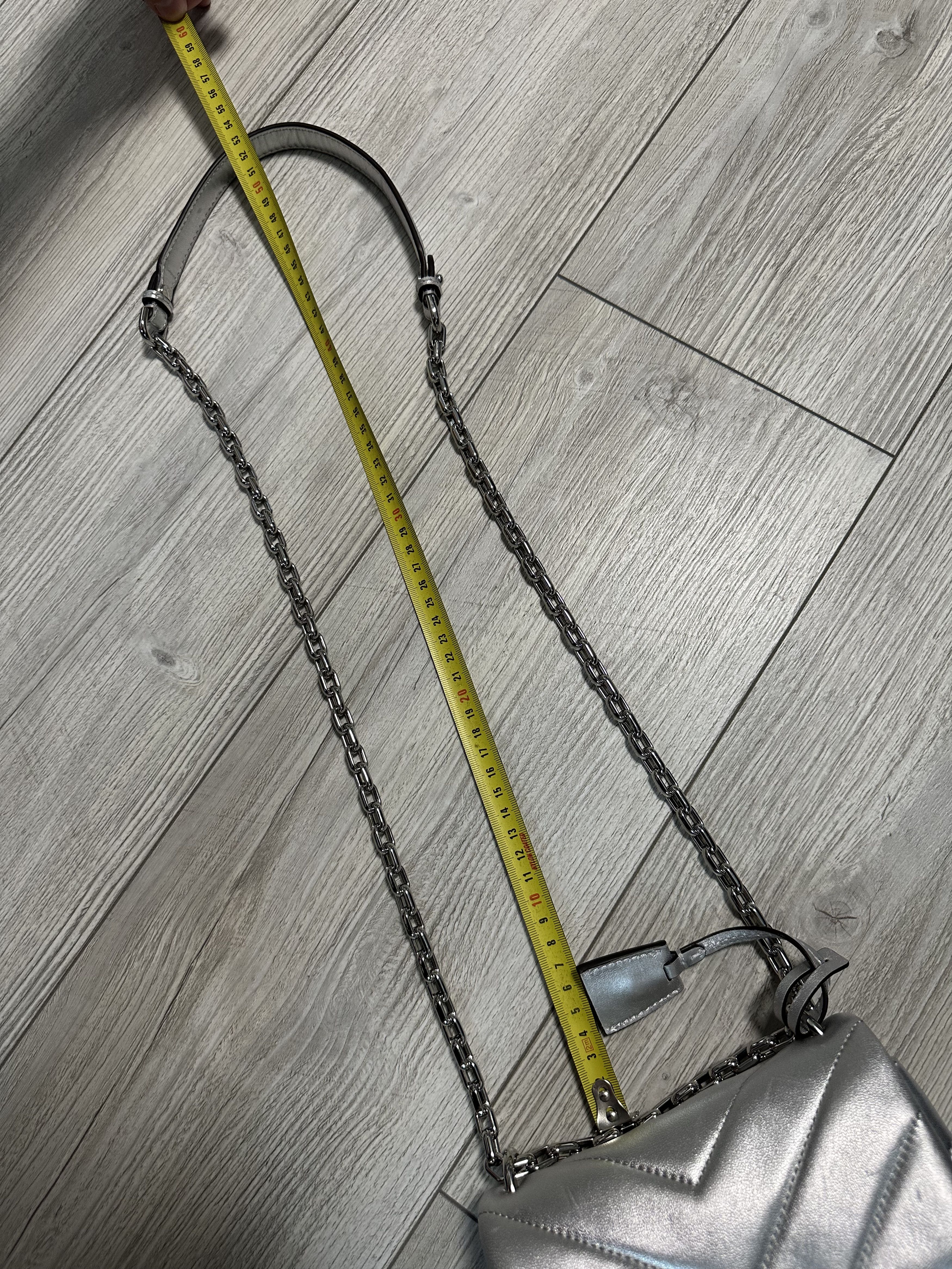 Michael Kors Michael Kors Small Leather Crossbody Bag Silver Handbag Bag Size ONE SIZE - 15 Thumbnail