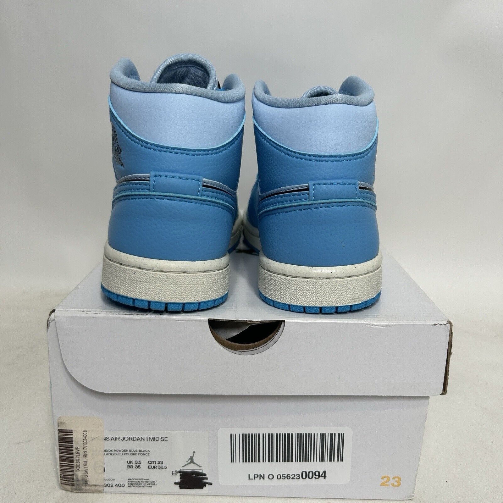 Nike Nike Shoes Air Jordan 1 Mid SE WMNS “Ice Blue” 2024 Size US 6 / IT 36 - 5 Thumbnail