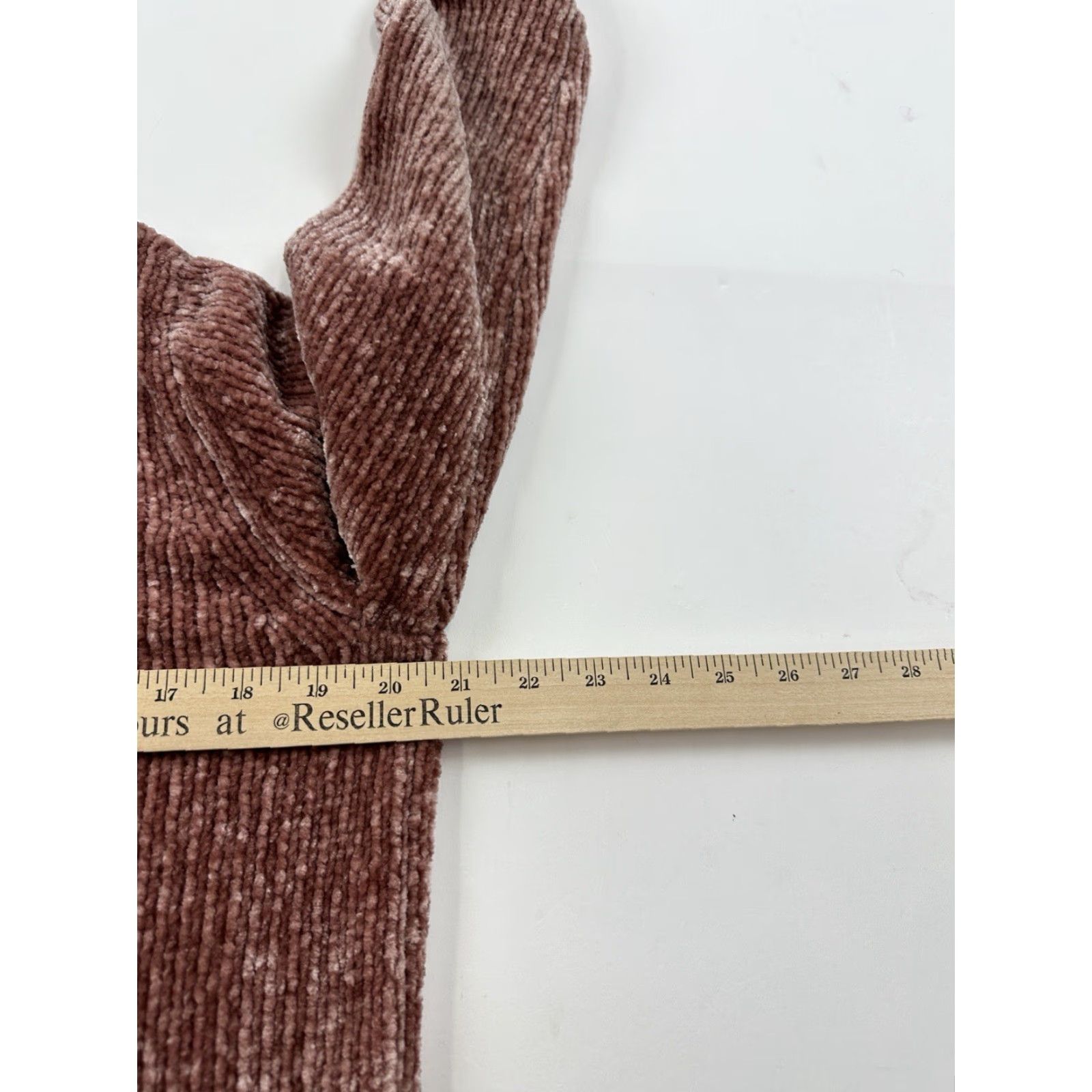 Orvis Orvis Sweater Womens Small Rose Pink Chenille Pullover Rose Pink Ladies S Pullover Chenille Rose Womens Clothing Size S / US 4 / IT 40 - 8 Thumbnail