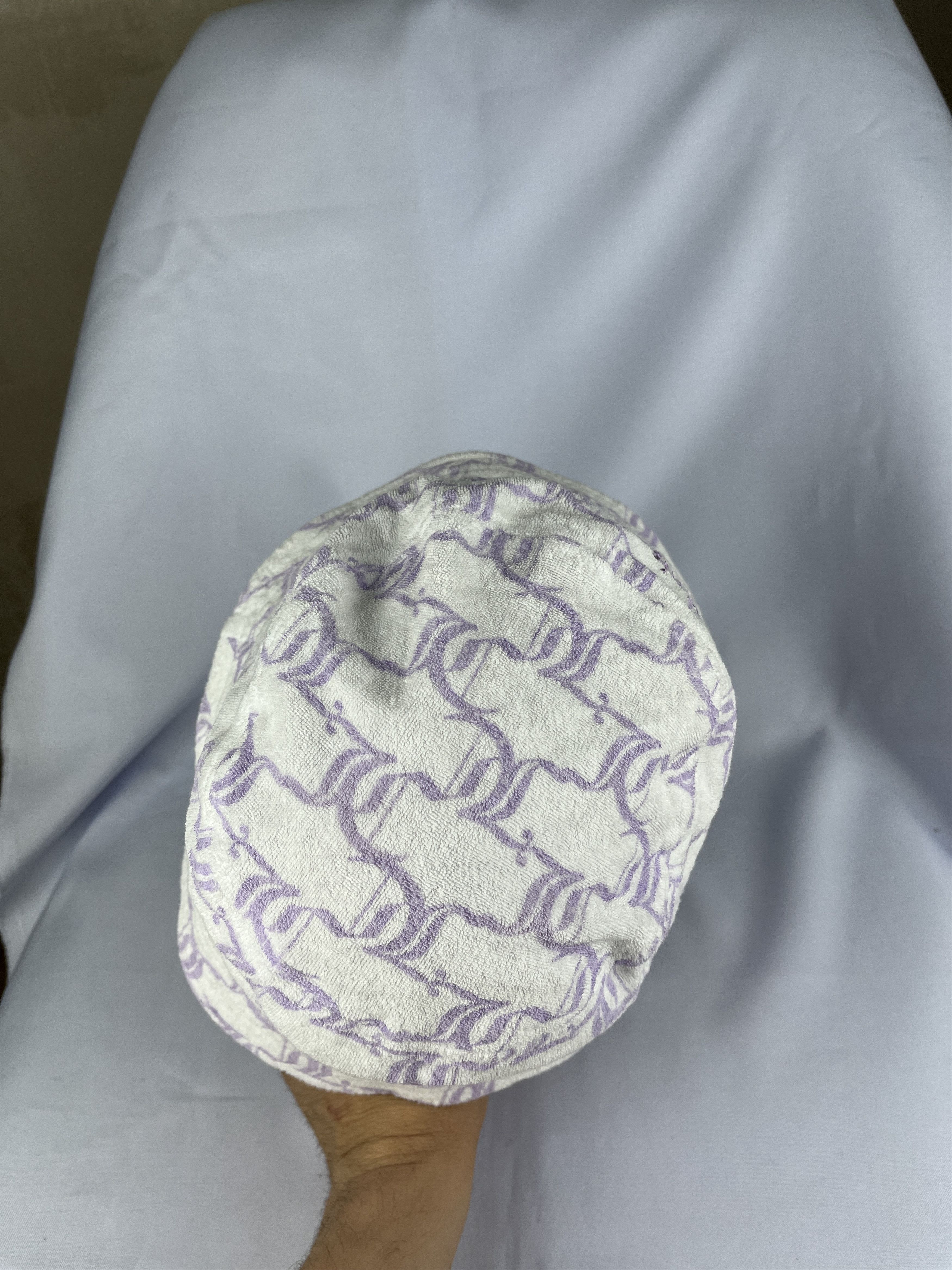 Juicy Couture Jeans Juicy Couture Towel Terry Bucket Hat Cap White Purple Adult Size ONE SIZE - 7 Thumbnail