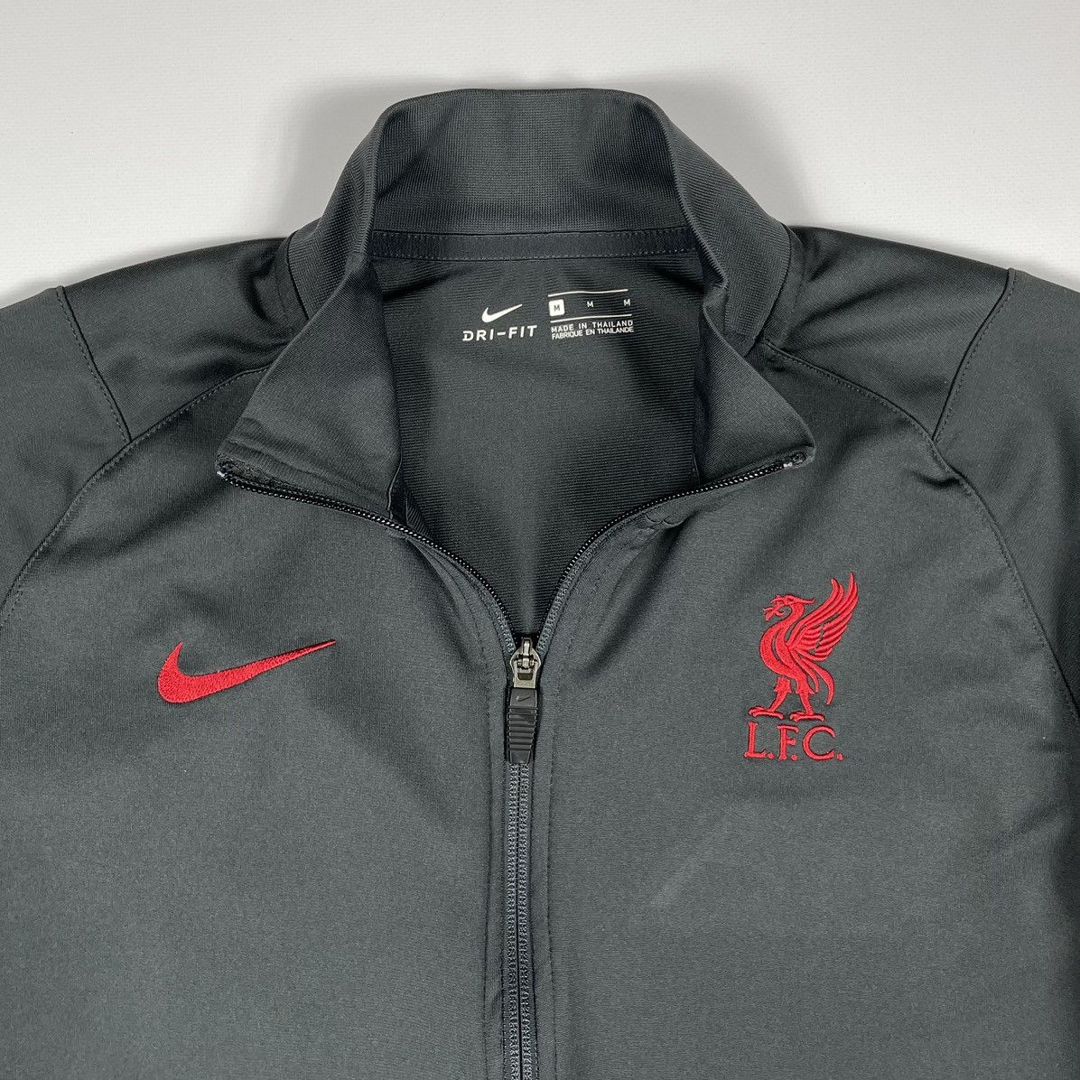 Nike Nike Liverpool FC Soccer Track Zip Jacket Size US M / EU 48-50 / 2 - 5 Thumbnail