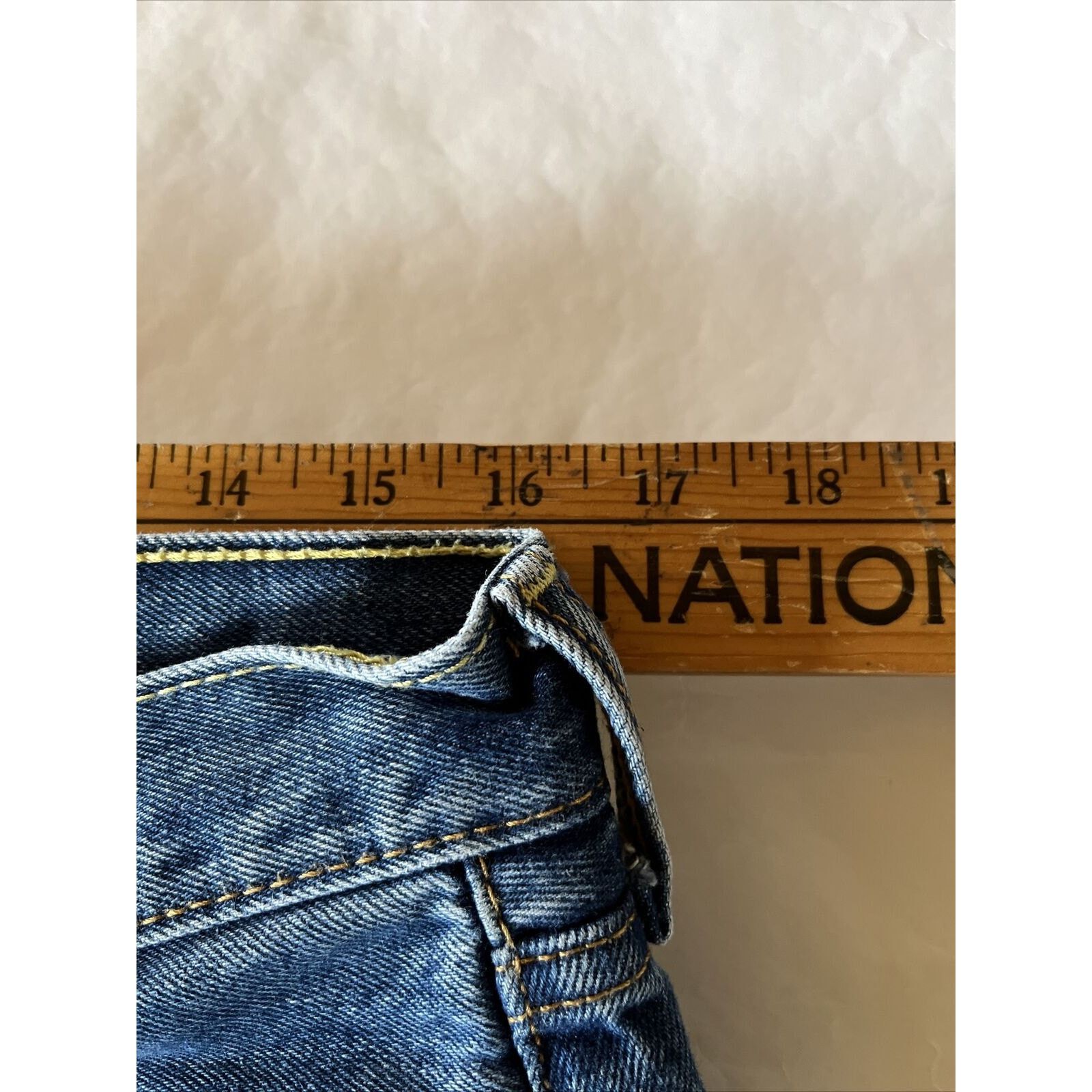 Levi's Levi's 505 Men's Jeans 32x32 Cotton Medium Wash Denim Y2K Size US 32 / EU 48 - 4 Thumbnail