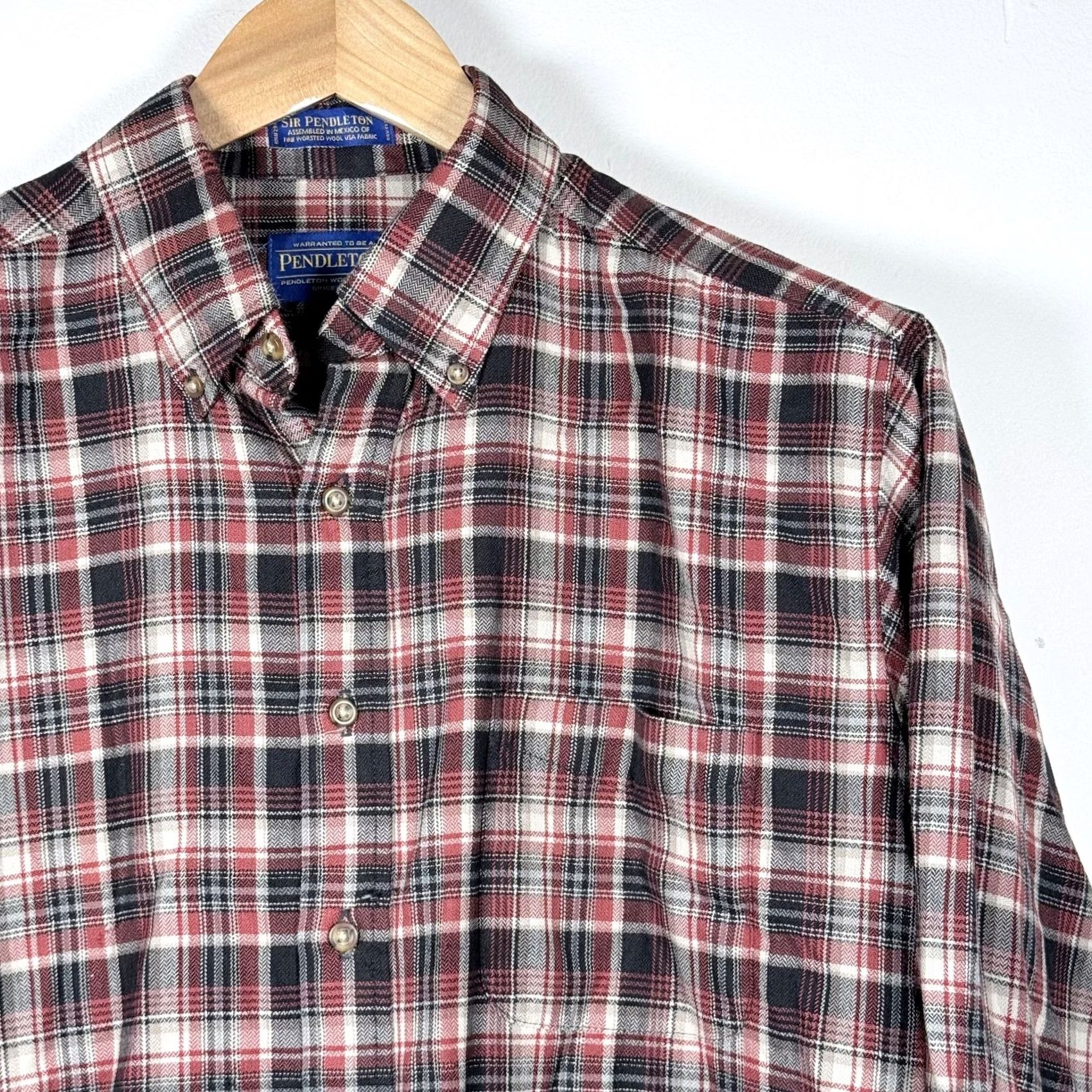 Pendleton VINTAGE Pendleton Shirt Red/Black Wool Plaid Long Sleeve Button-Down Men Large Size US L / EU 52-54 / 3 - 3 Thumbnail