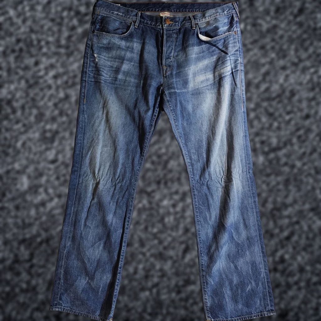 True Religion True Religion Classic Button Fly Jeans Straight Leg Distressed Men's 40x34 Size US 40 / EU 56 - 1 Thumbnail