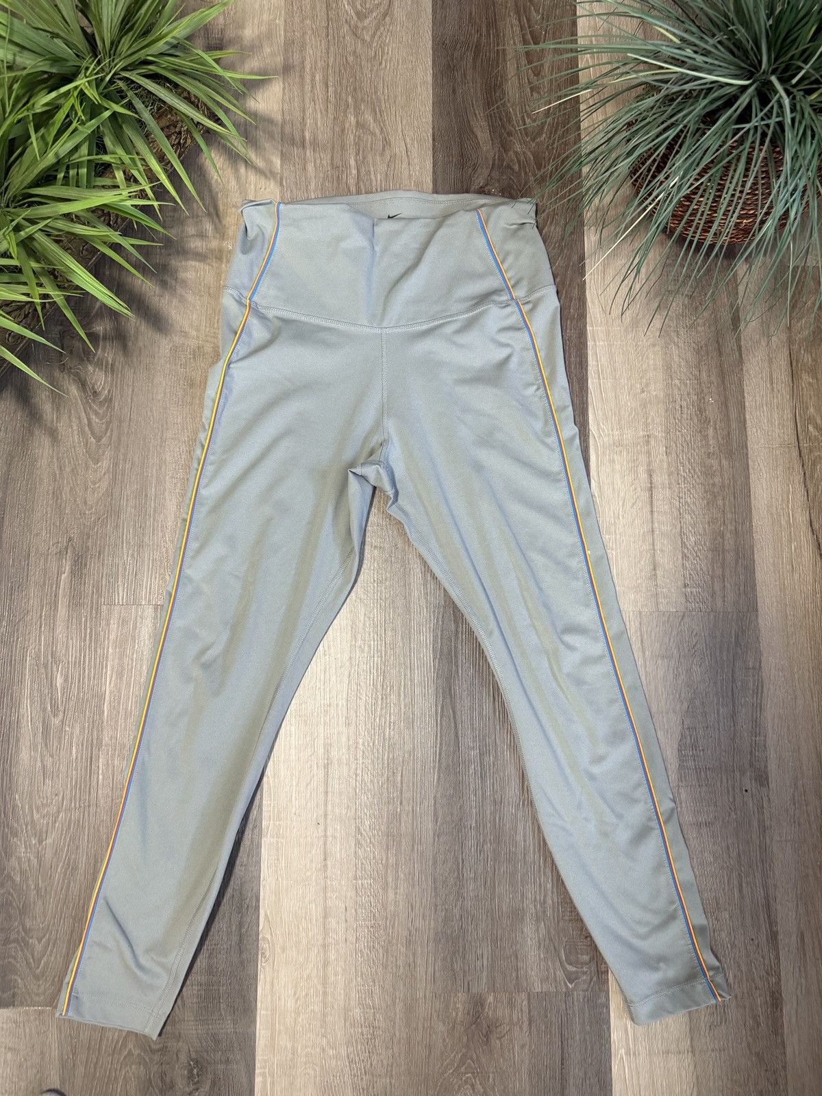 Designer × Nike Nike Dri-FIT Yoga Core Leggings Women’s Activewear NWOT Sz L Size 36" / US 14 / IT 50 - 2 Thumbnail