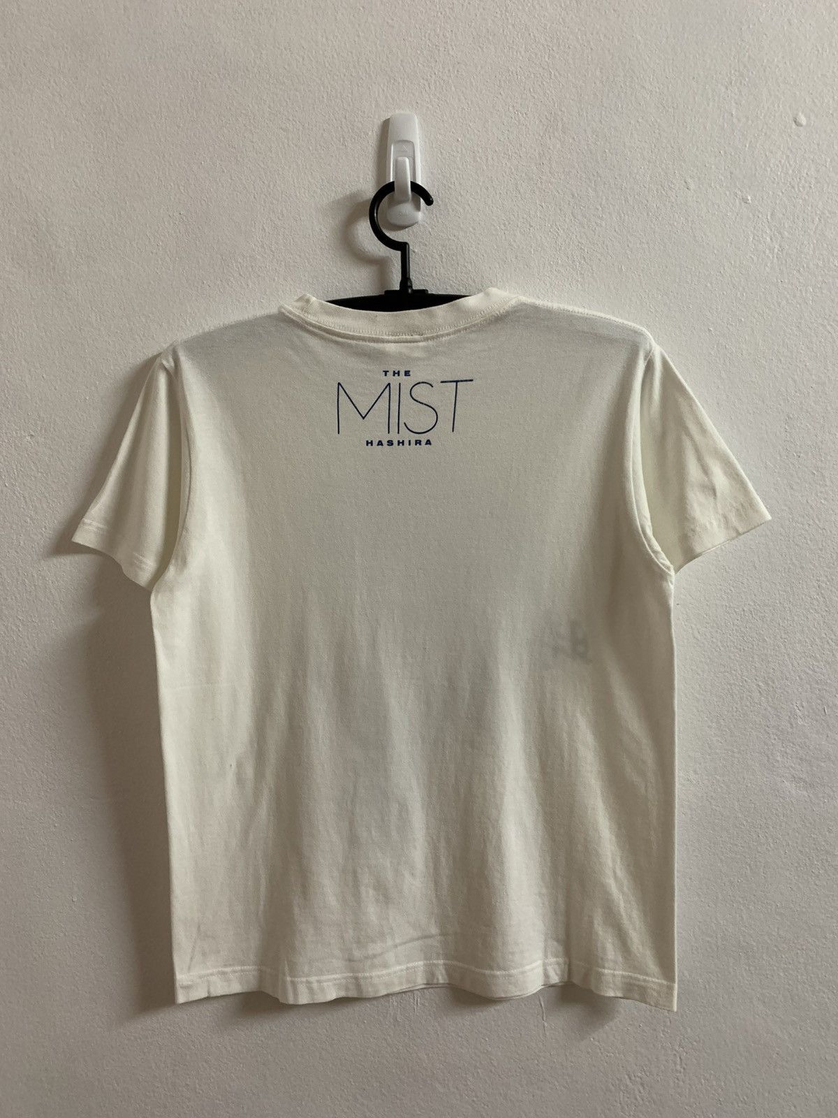 Japanese Brand Demon Slayer “Muichiro Tokito - Mist Hashira” T-shirt Size US S / EU 44-46 / 1 - 2 Thumbnail