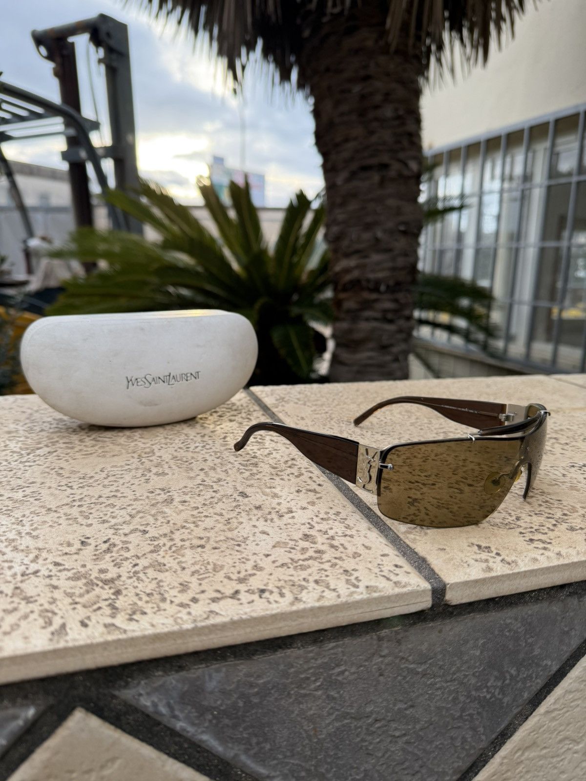 Yves Saint Laurent Yves Saint Laurent Sunglasses YSL 6047/S Size ONE SIZE - 1 Thumbnail