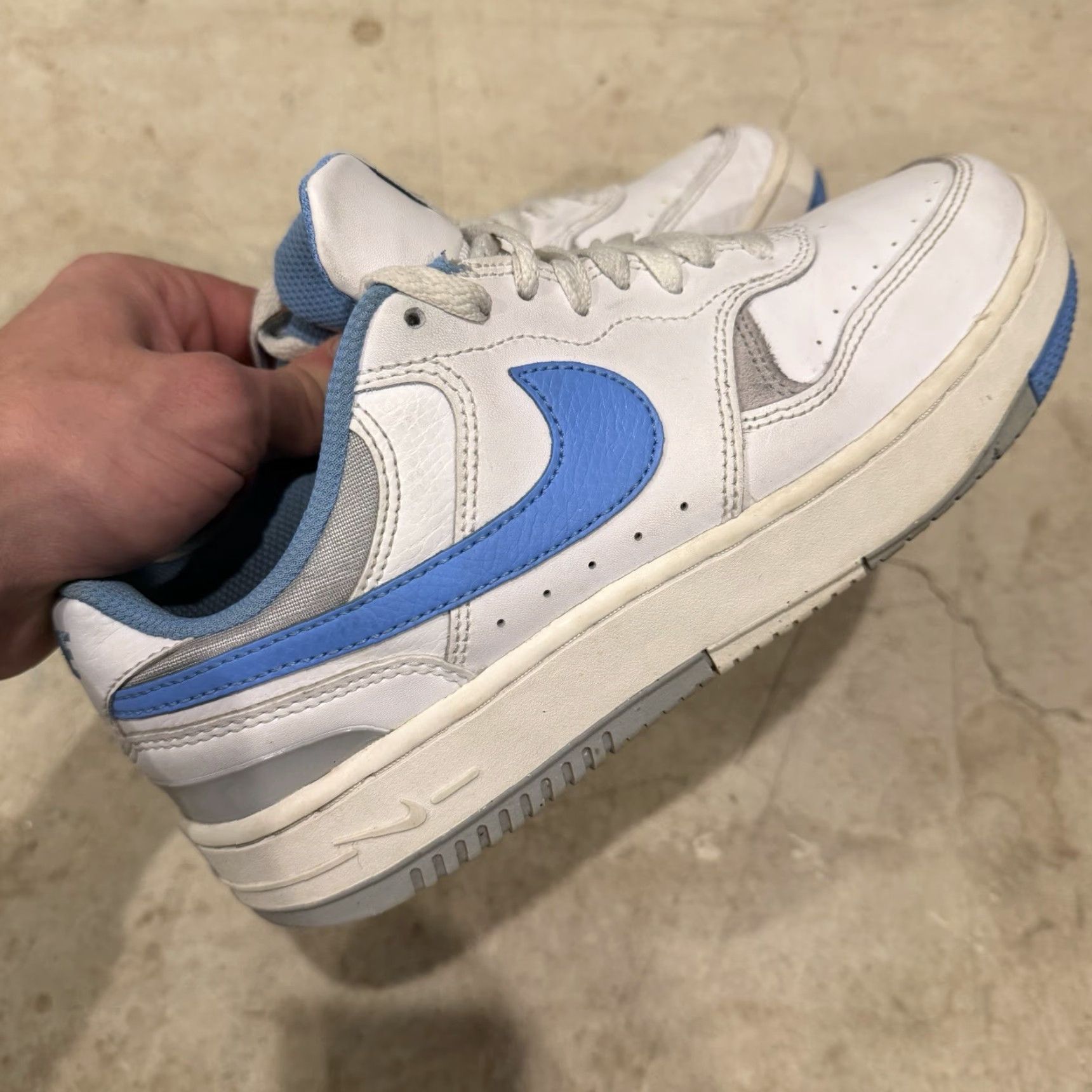 Nike Nike Gamma Force Sneaker Womens White/university Blue Size 8 DX9176-108 Size US 6 / IT 36 - 5 Thumbnail